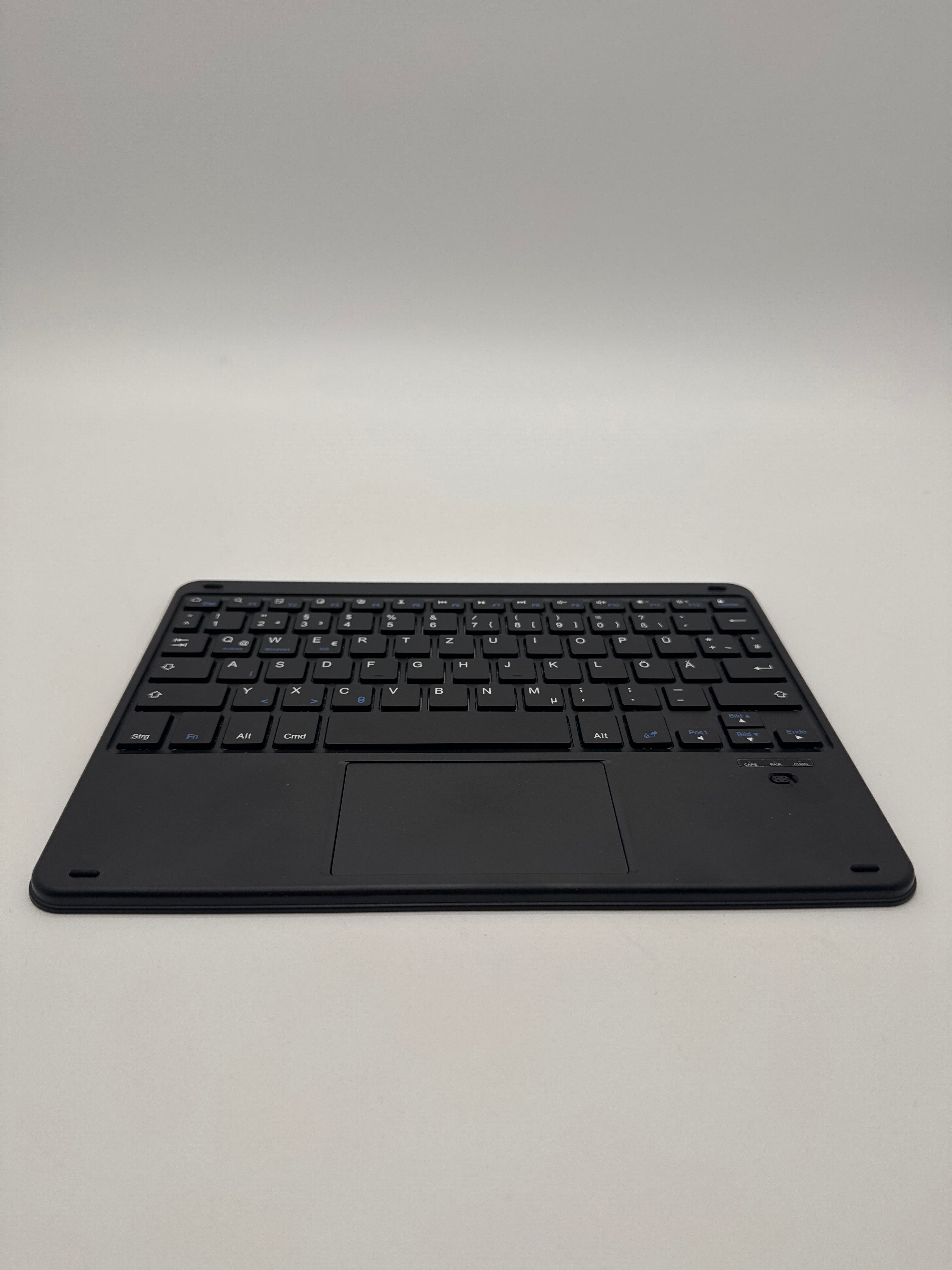 MAYPHY Portable Bluetooth Speakers MAYPHY Tastiera wireless mini con touchpad, layout QWERTZ (tedesco) - Nero