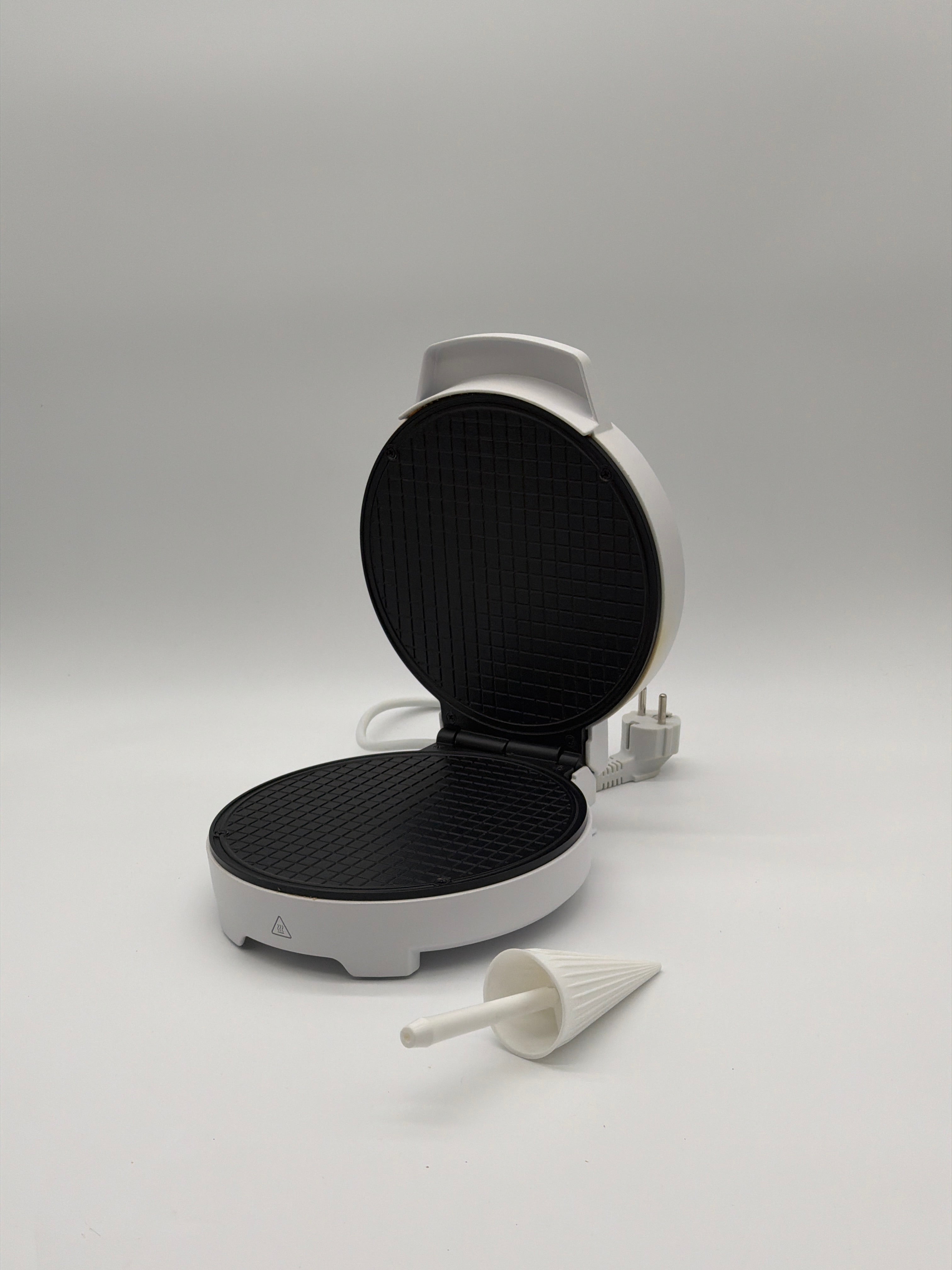 Cecotec Fun Gofrestone Cone Elettrodomestico Cecotec Fun Gofrestone Cone - Piastra per waffle 1000 W
