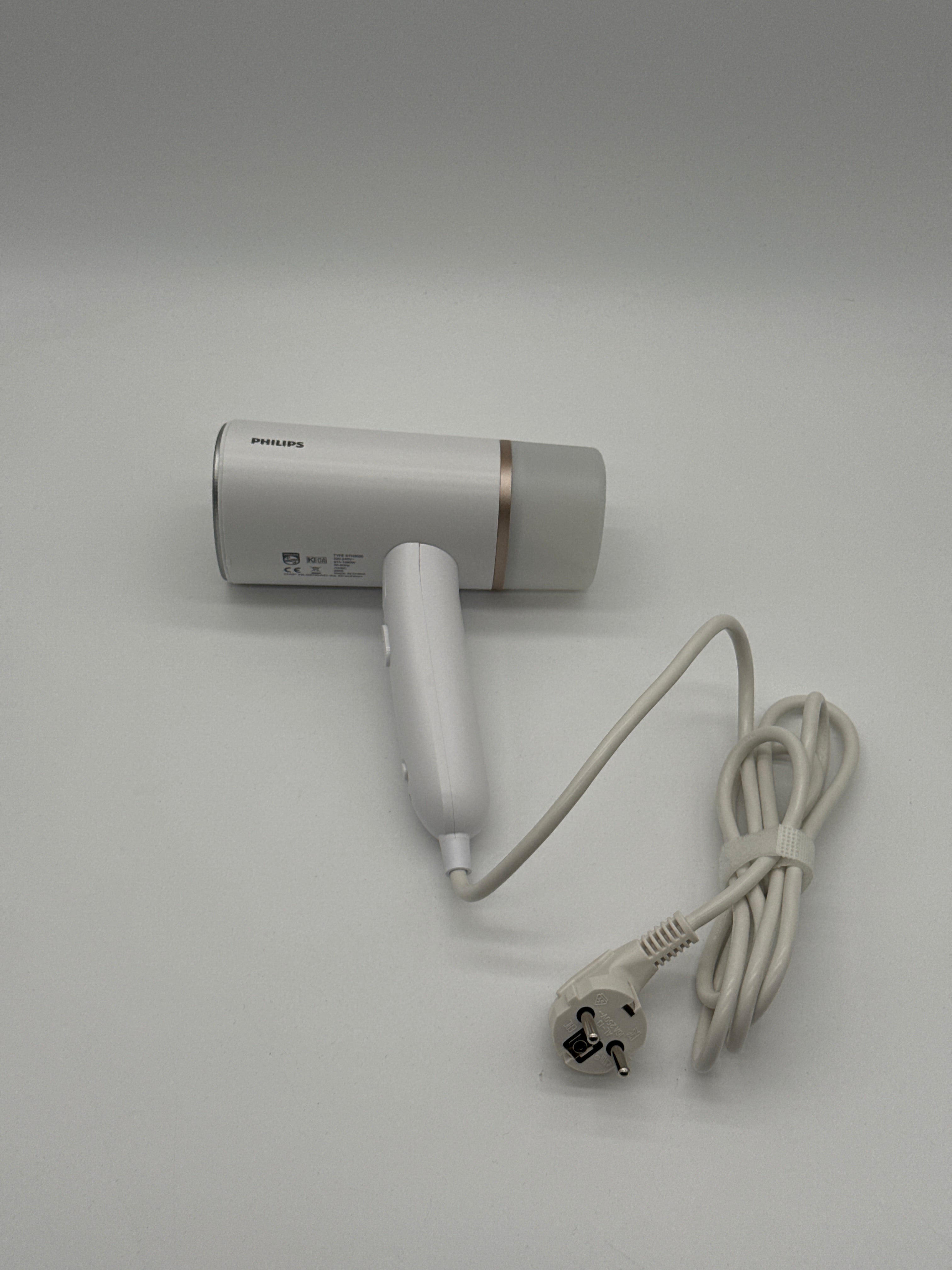 Philips STH3020/10 Steamer verticale Philips STH3020/10 - Steamer verticale 1000W, 20 g/min, serbatoio 120 ml, bianco