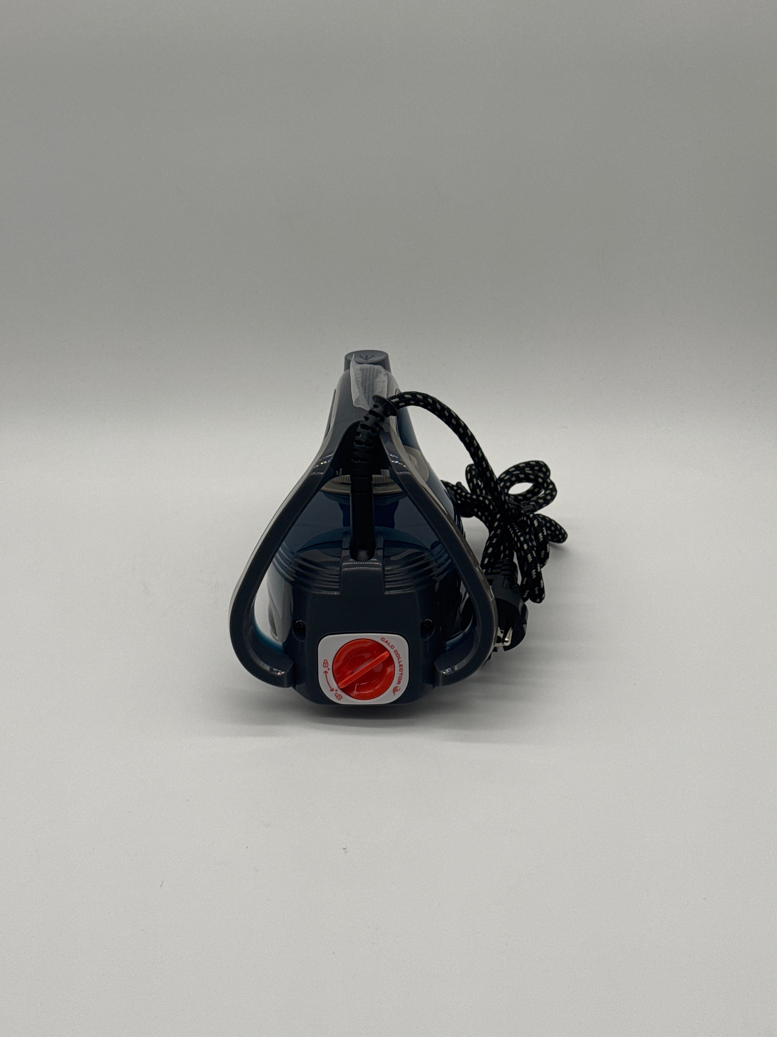 Tefal Ultragliss Anti-Calc Plus Elettrodomestico Tefal Ultragliss Anti-Calc Plus - Ferro da stiro a vapore