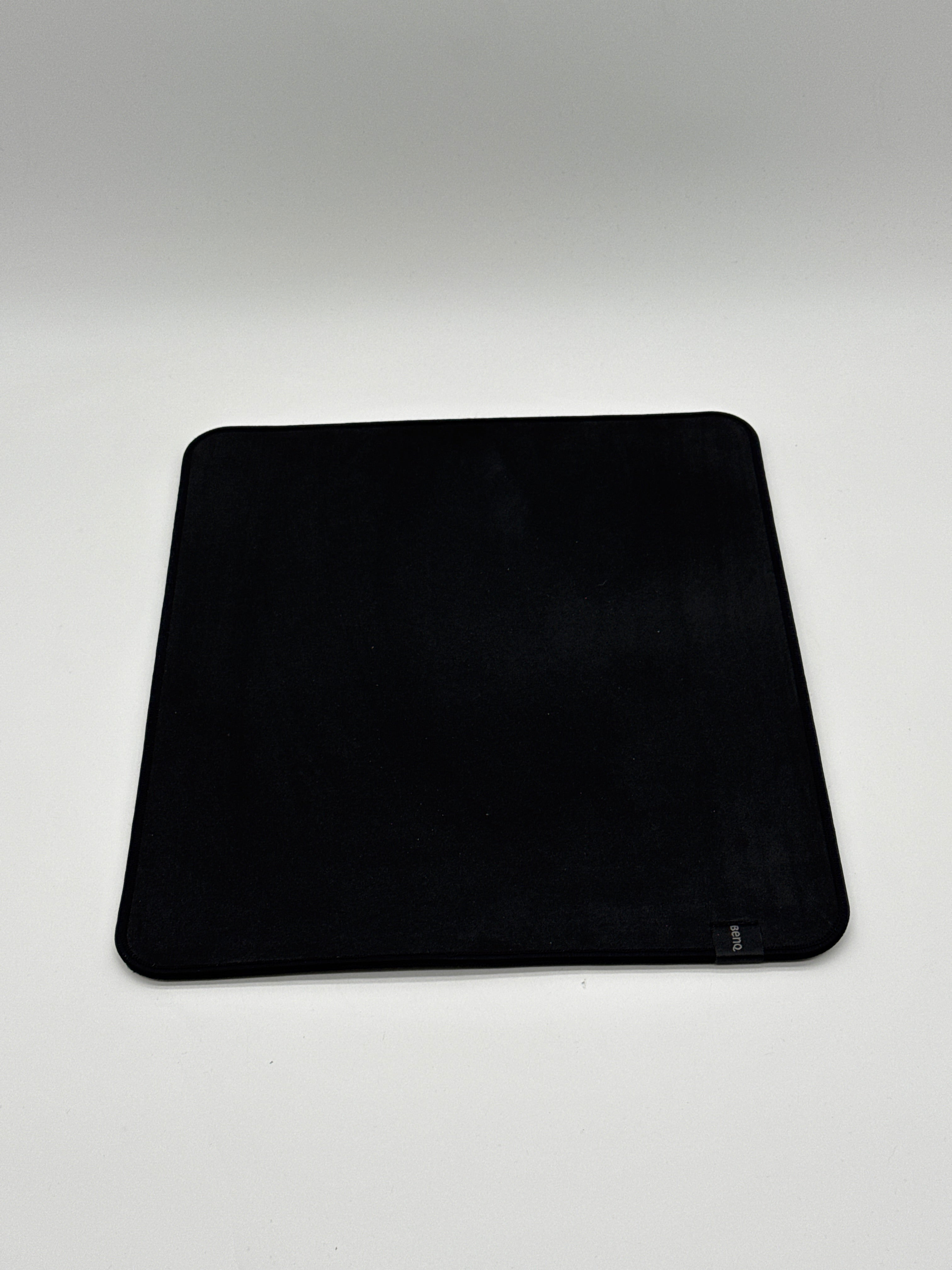BenQ Mouse BenQ ZOWIE PTF-X Mouse Pad e-Sport, 355 x 315 mm, Nero [Vecchio Modello]