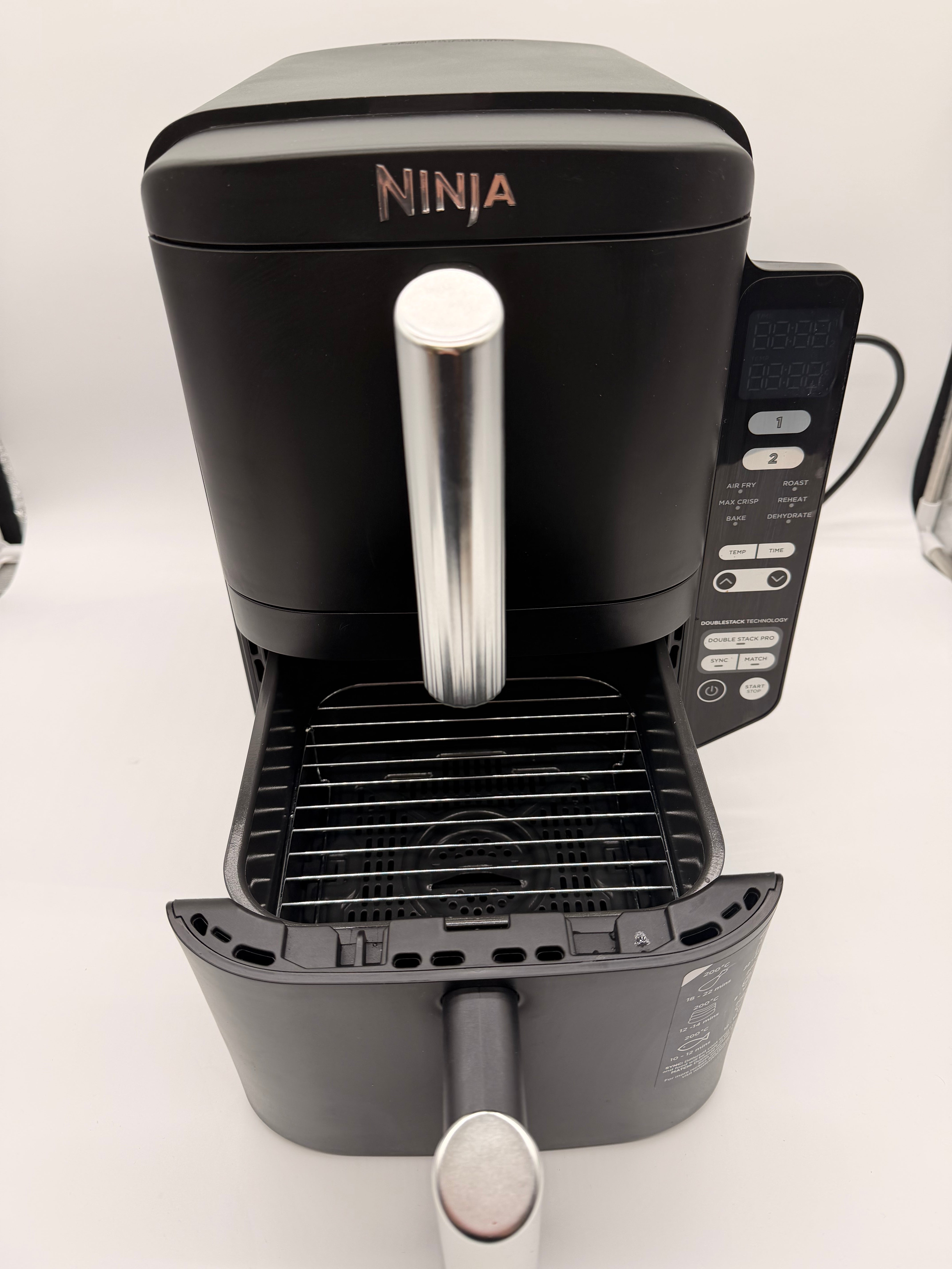 Ninja Electric Cookware Ninja Double Stack Air-Fryer, Friteuse verticale sans huile à 2 tiroirs, 4 niveaux cuisson, 2 tiroirs