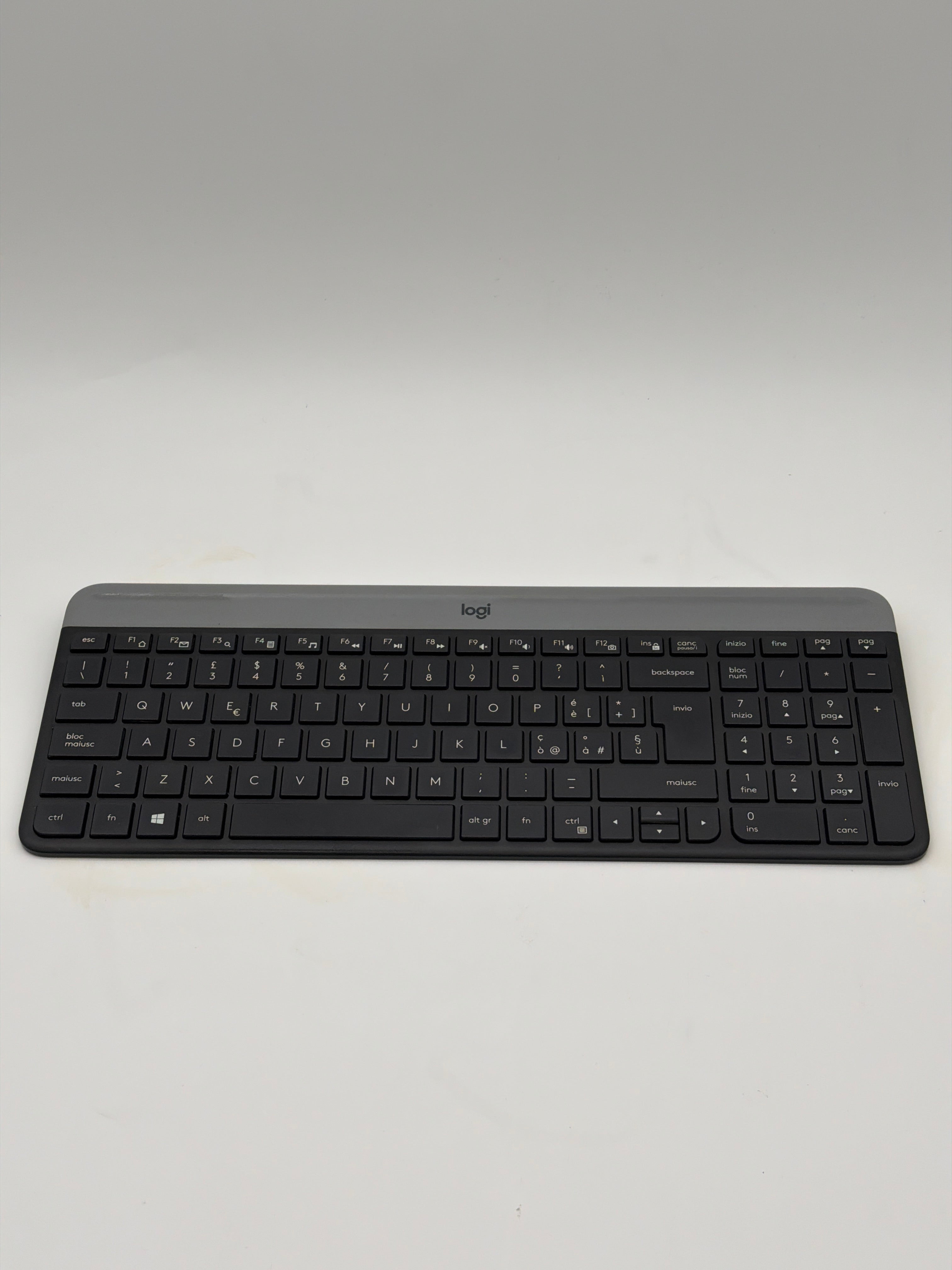 Logitech Notebook Logitech MK470 Kit Tastiera e Mouse Wireless (Layout Italiano QWERTY) - Grigio
