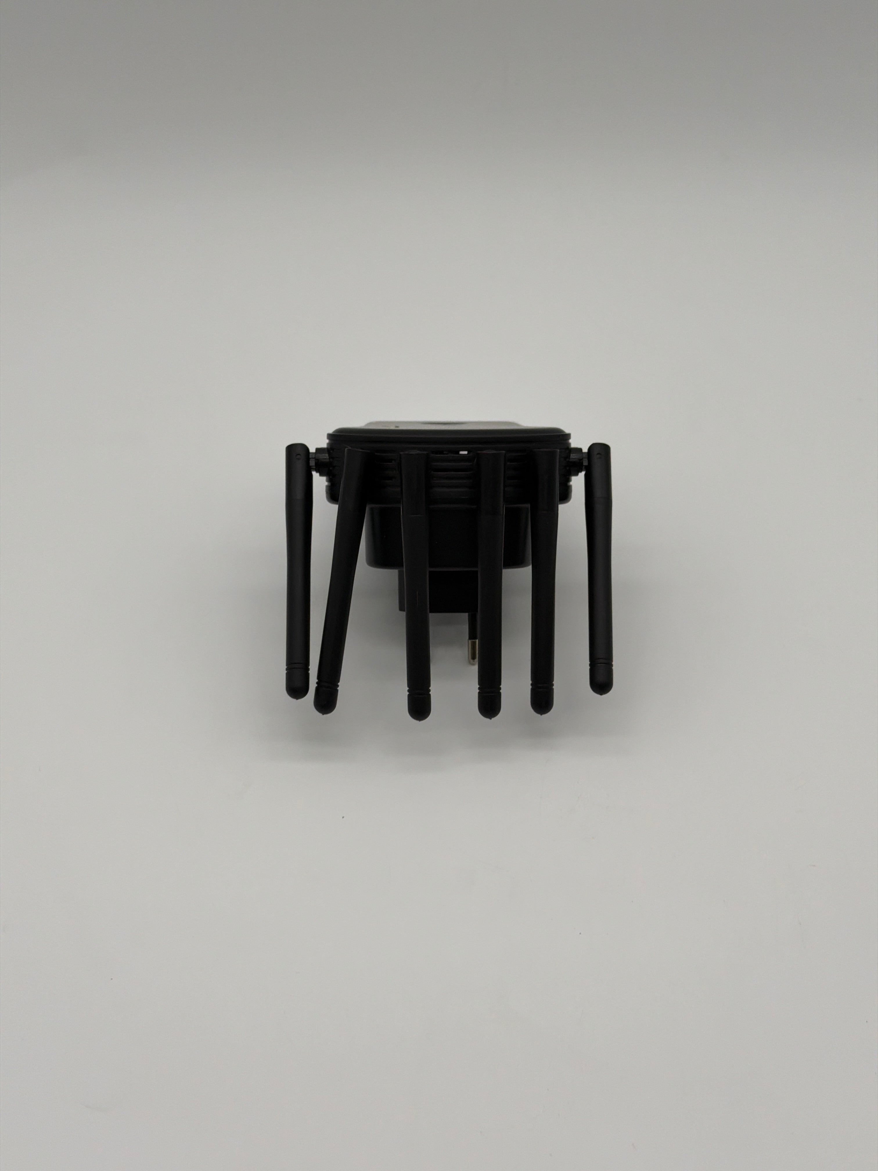 Generico Amplificatore segnale WiFi Wi-Fi Range Extenders Ripetitore WiFi 6 antenne con 2 porte LAN - Nero