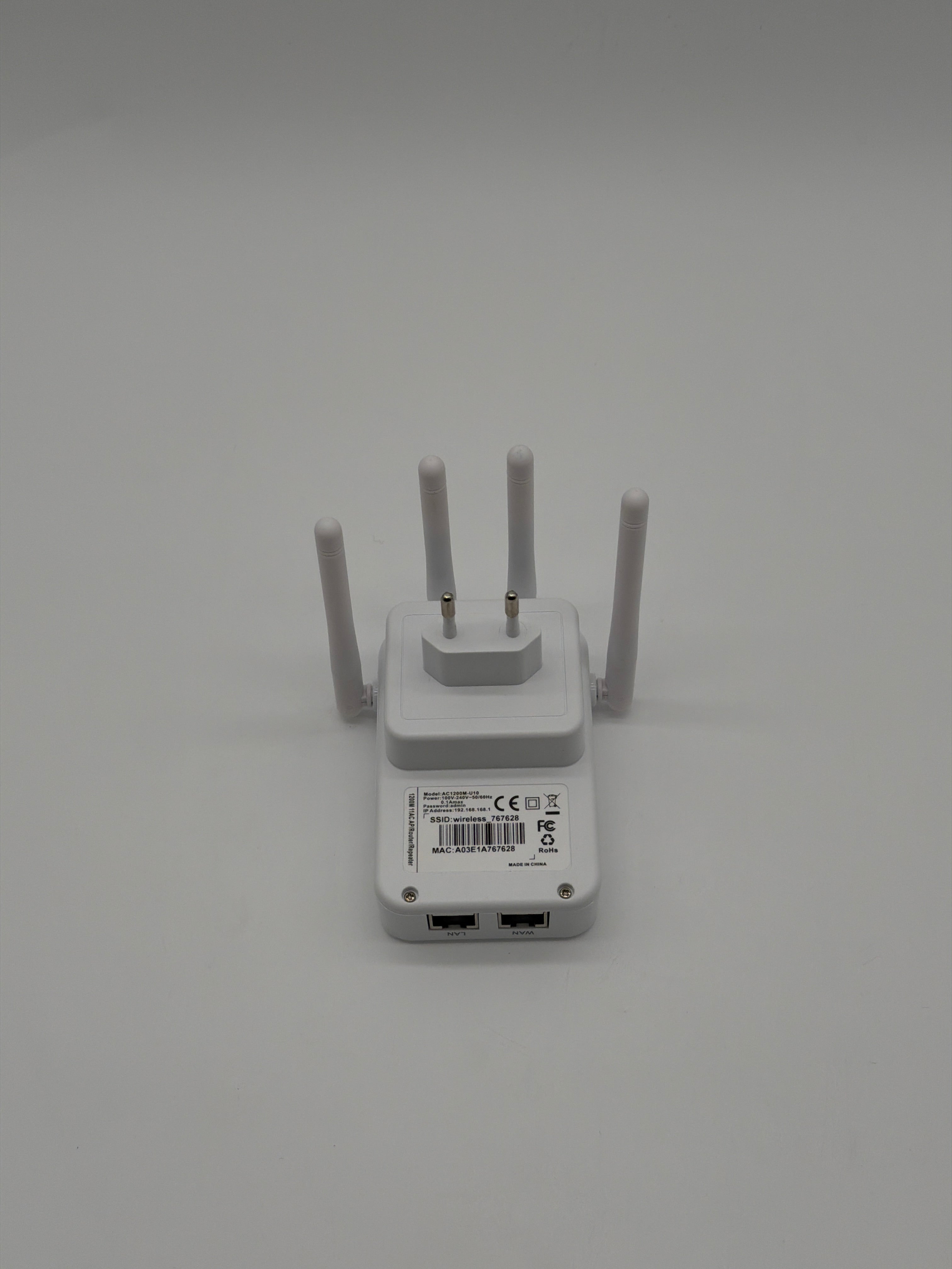 Sconosciuta UltraXtender Dualband Wireless Routers Ripetitore Wi‑Fi UltraXtender Dual Band 1200 Mbps (2,4/5 GHz)