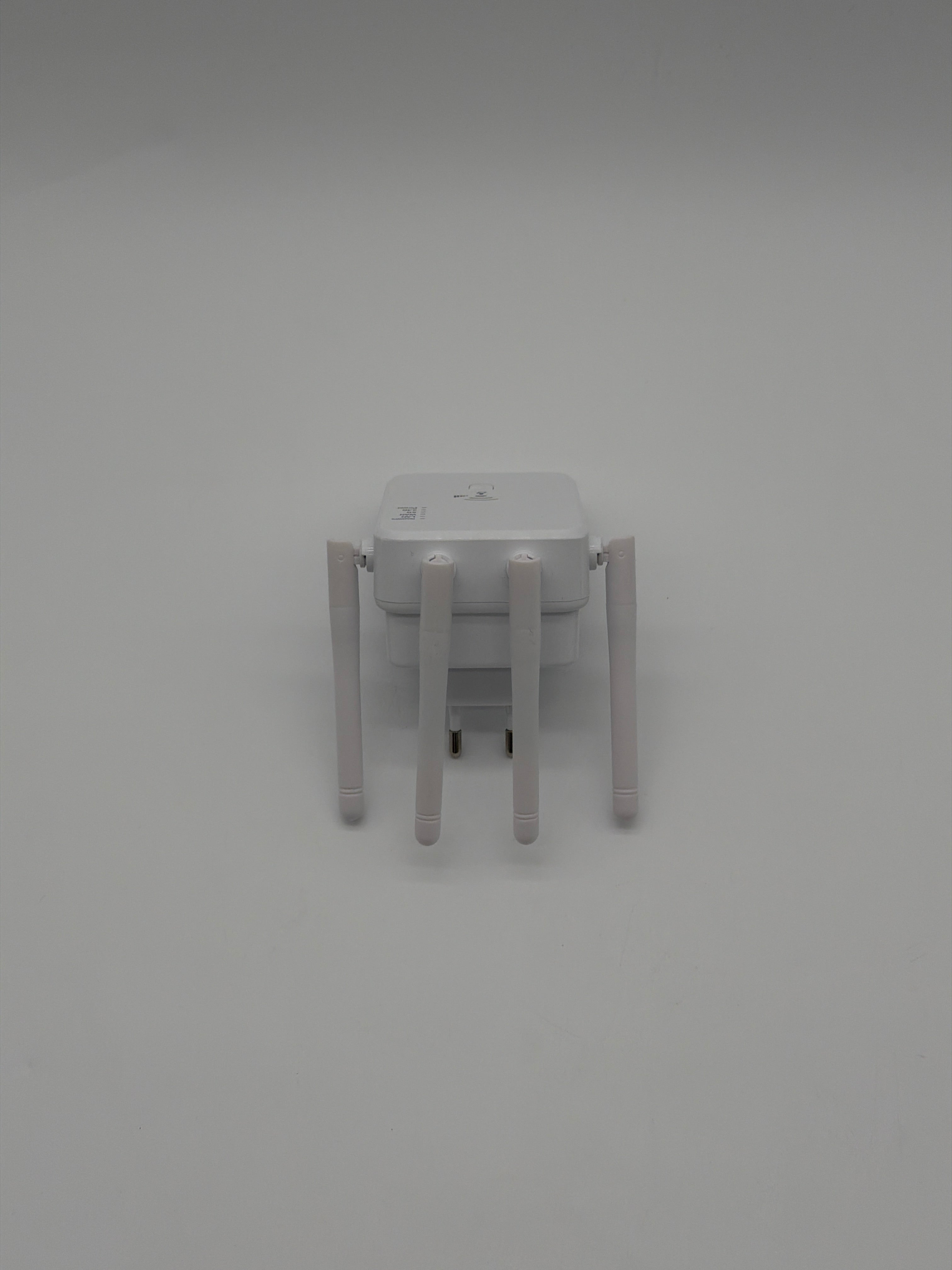 Sconosciuta UltraXtender Dualband Wireless Routers Ripetitore Wi‑Fi UltraXtender Dual Band 1200 Mbps (2,4/5 GHz)