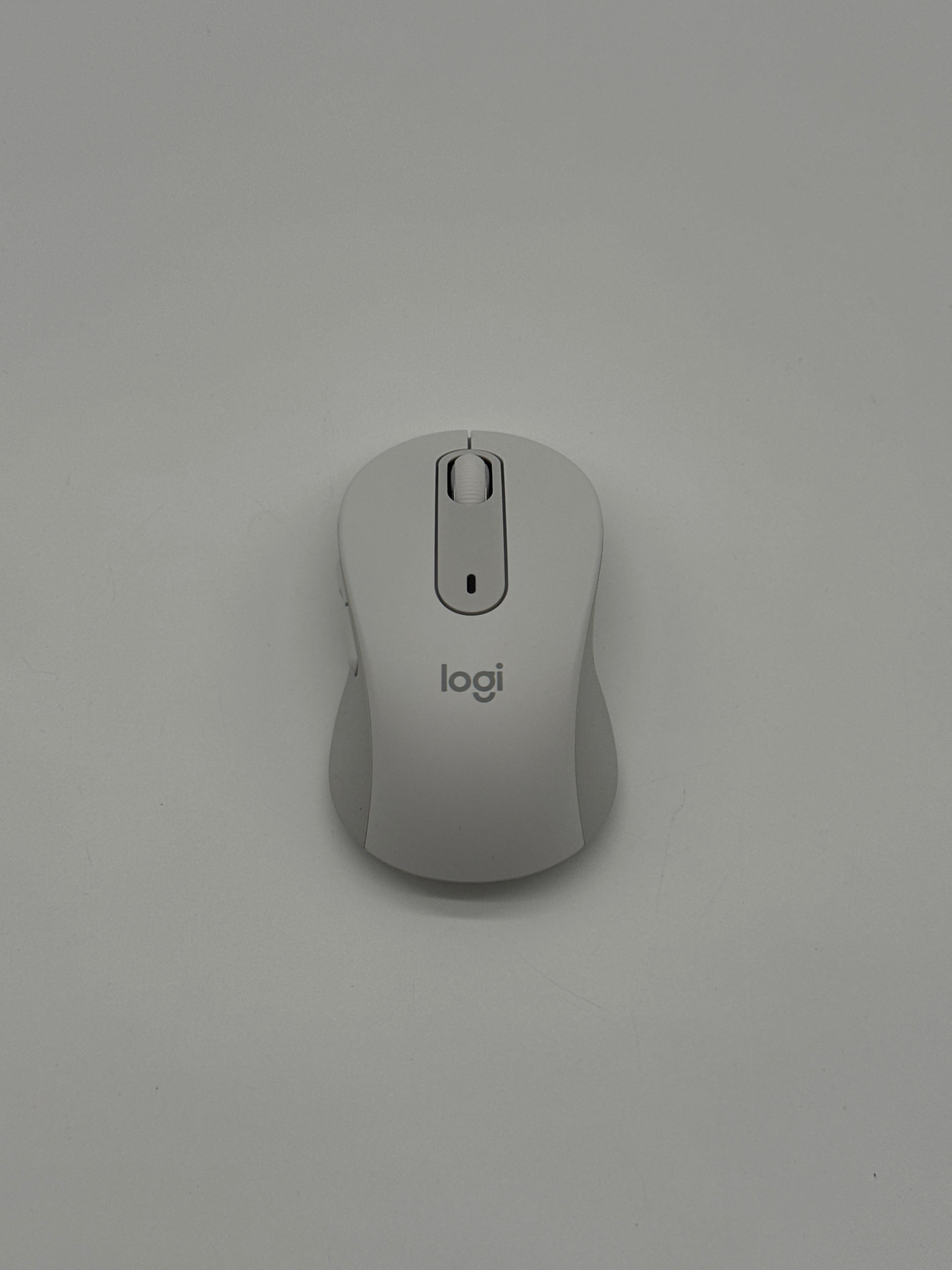 Logitech Signature M650 Mouse Logitech Signature M650 Kabellose Maus - für kleine bis mittelgroße Hände, 2-Jahres-Batterie, L