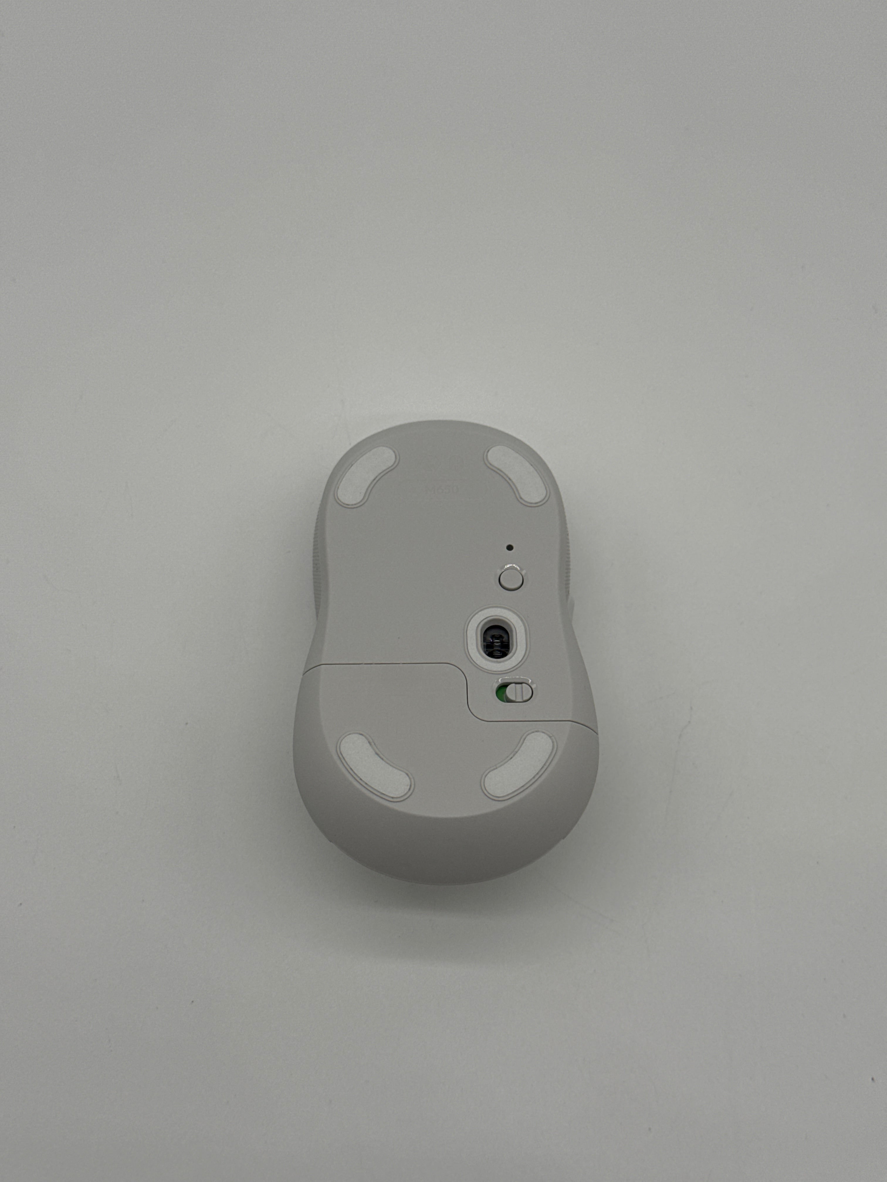 Logitech Signature M650 Mouse Logitech Signature M650 Kabellose Maus - für kleine bis mittelgroße Hände, 2-Jahres-Batterie, L