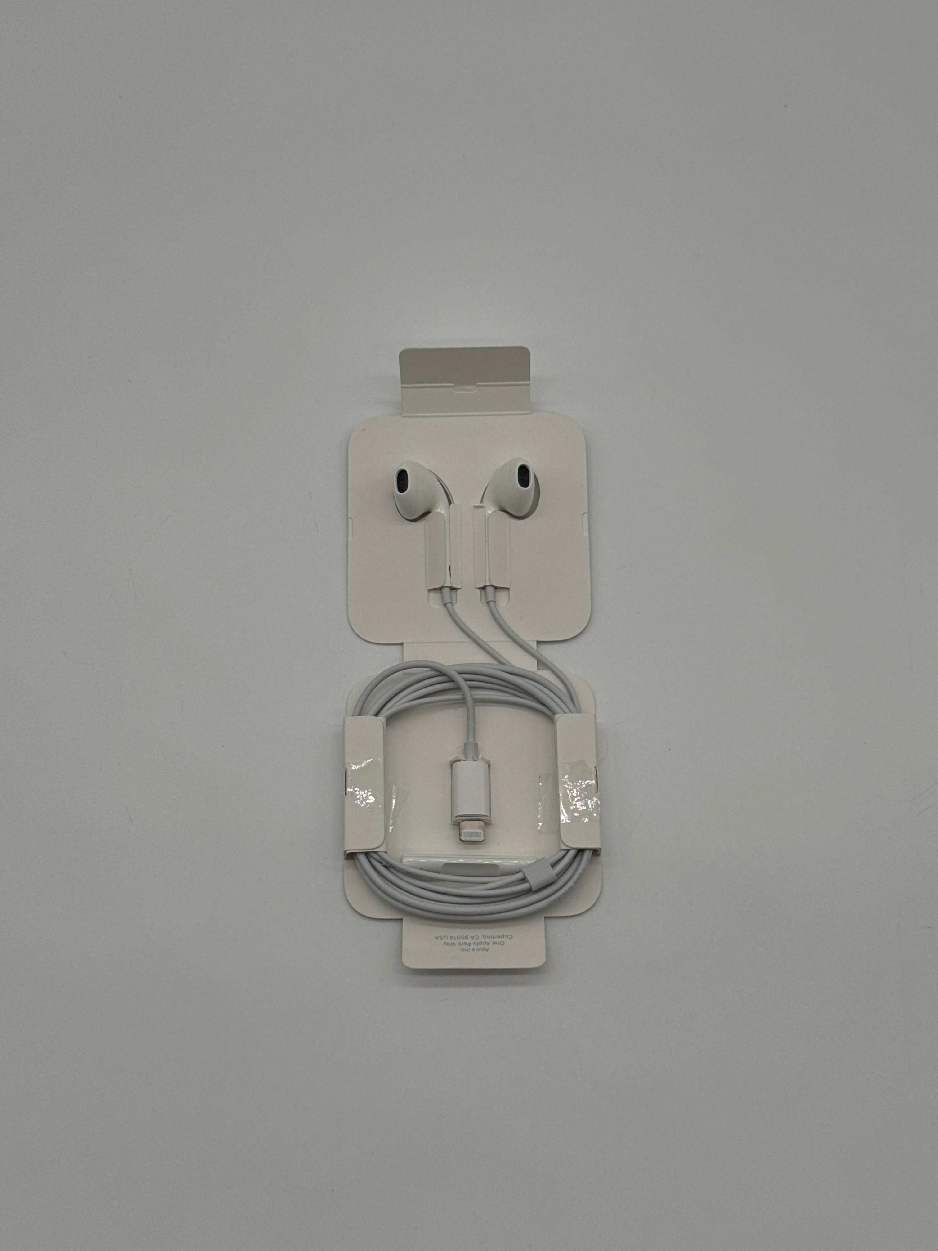 Apple EarPods with Lightning Connector In-Ear Headphones Apple EarPods con connettore Lightning