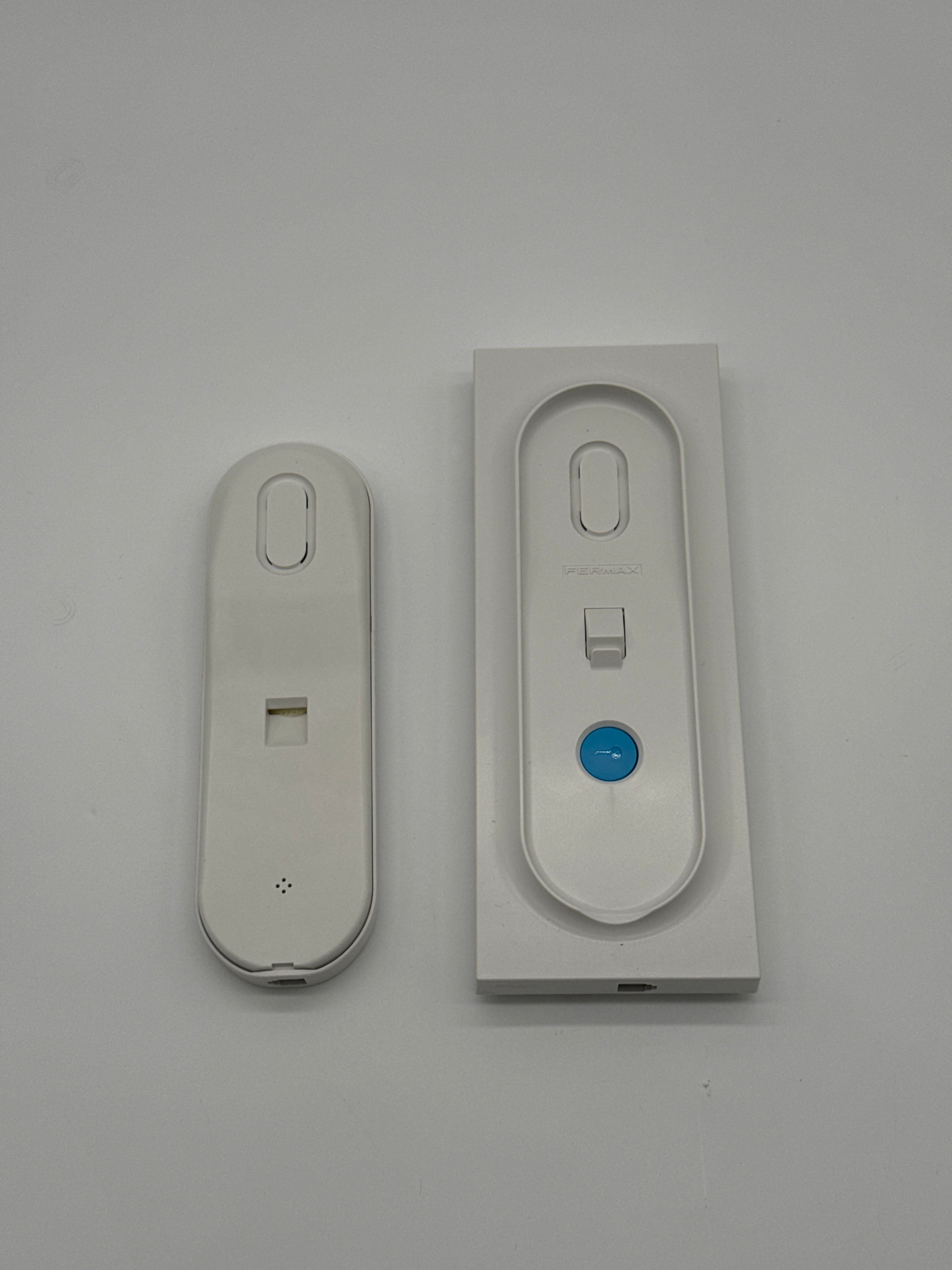 Fermax F03431 3431 Veo 4+N Universal Home Alarm Systems Fermax Veo 4+N Universal F03431 - Telefono citofonico da interno