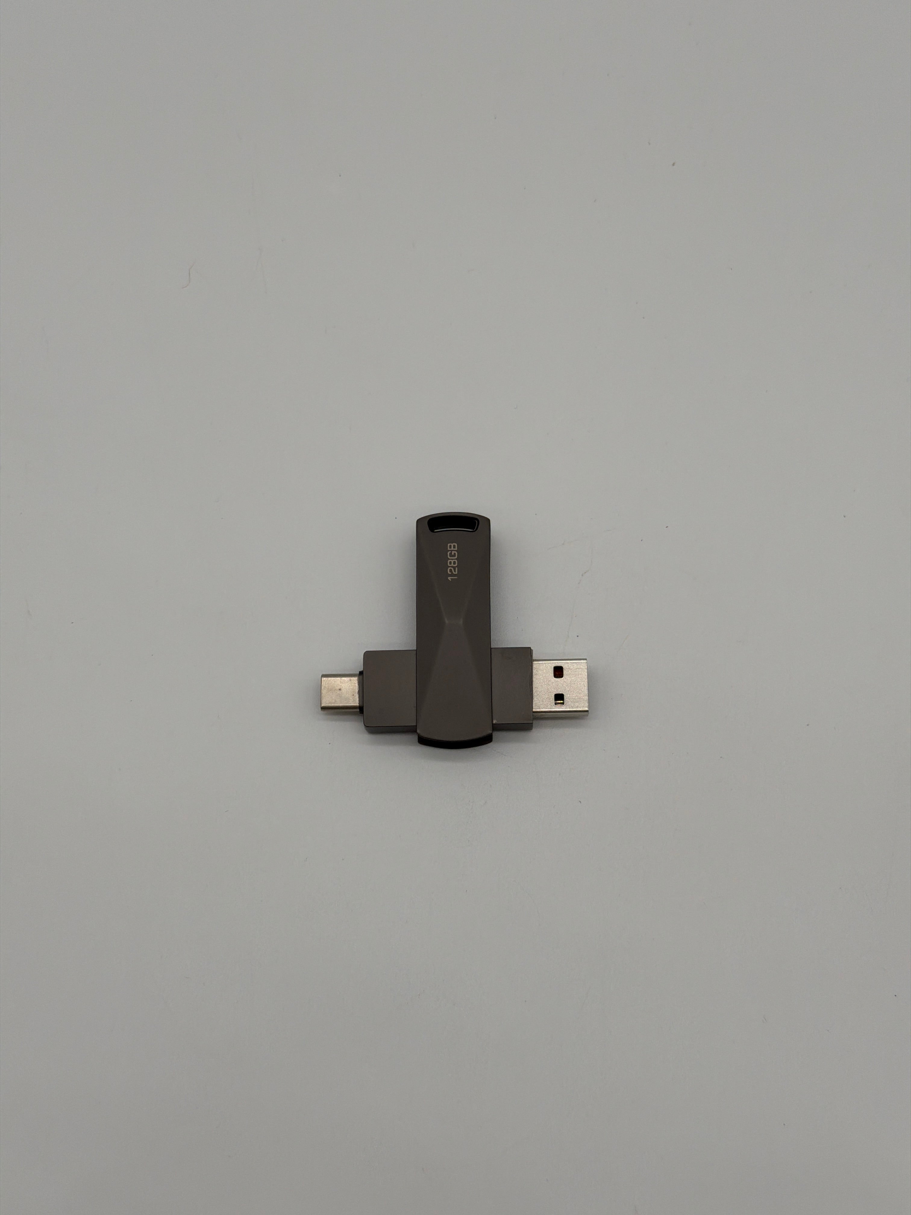 C-Disk USB-C Dual Drive 128GB Hair Dryers C-Disk Chiavetta USB-C Dual Drive 128GB (USB-C/USB-A 2.0) - Grigio
