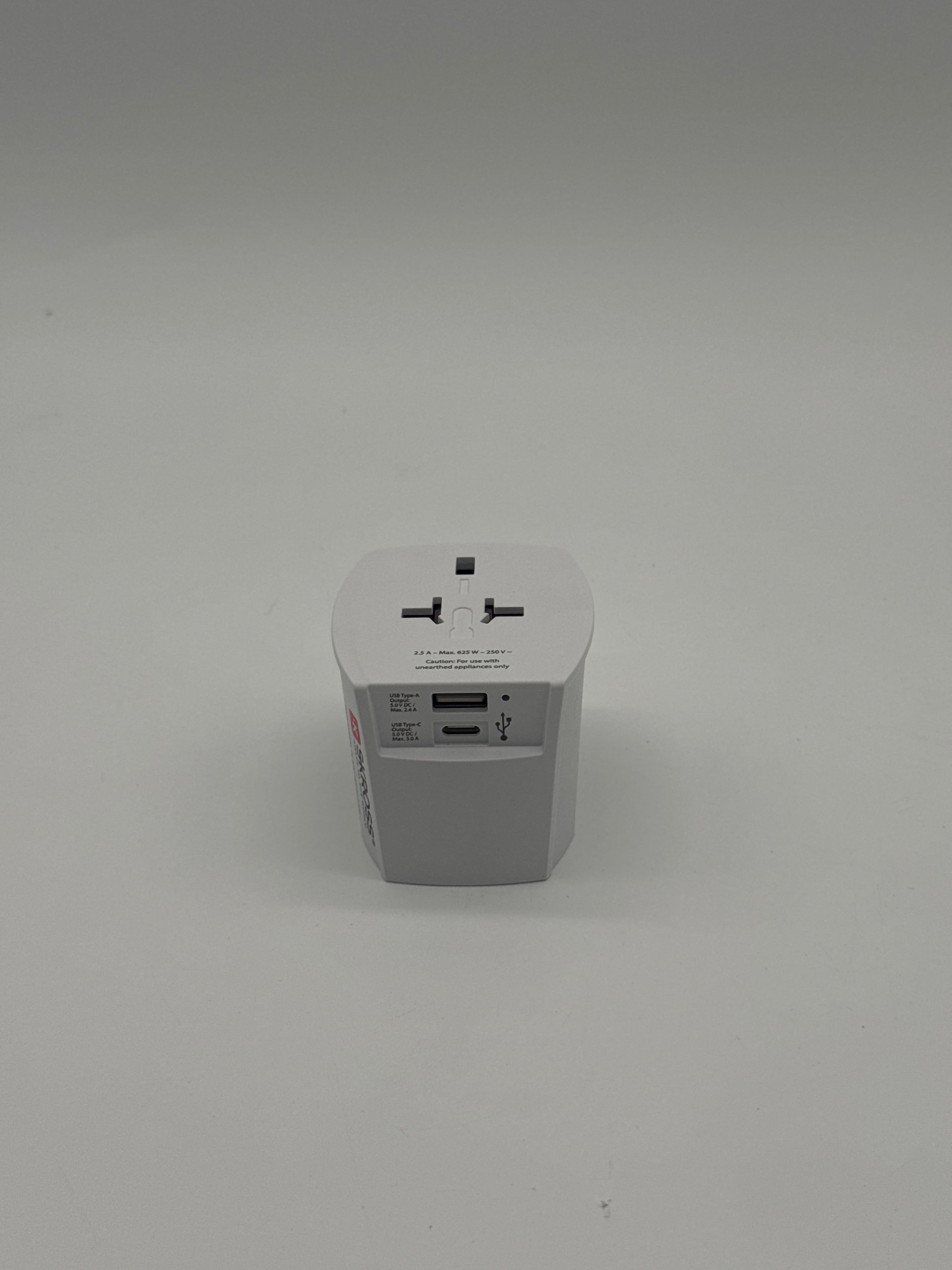 SKROSS 1.302962 Universal Motors SKROSS 1.302962 Adattatore da viaggio universale con 2 porte USB