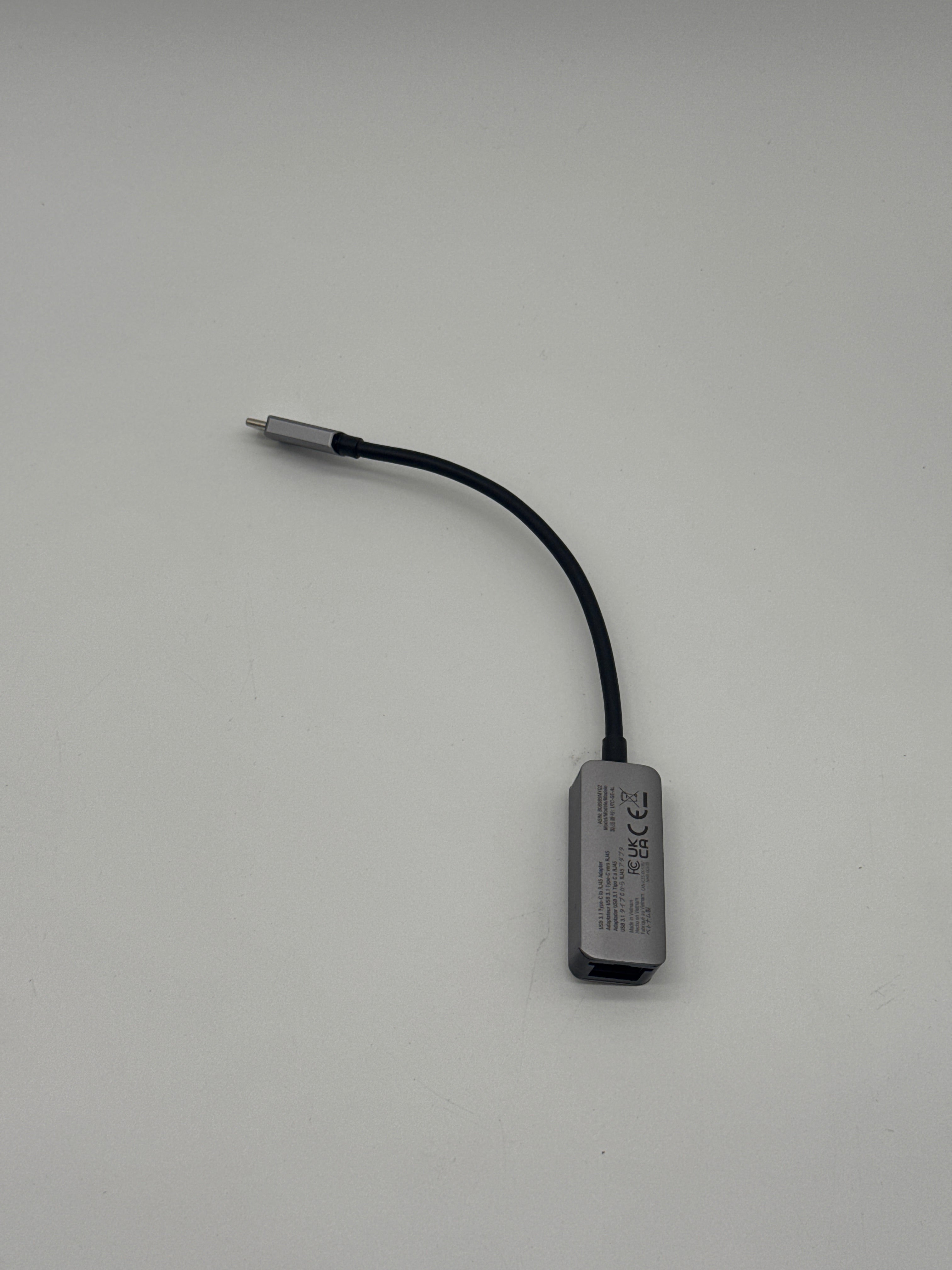 Amazon Basics USB 3.1 Type-C vers Gigabit Ethernet RJ45 Adattatore di rete Amazon Basics Adaptateur Aluminium USB 3.1 Type-C 