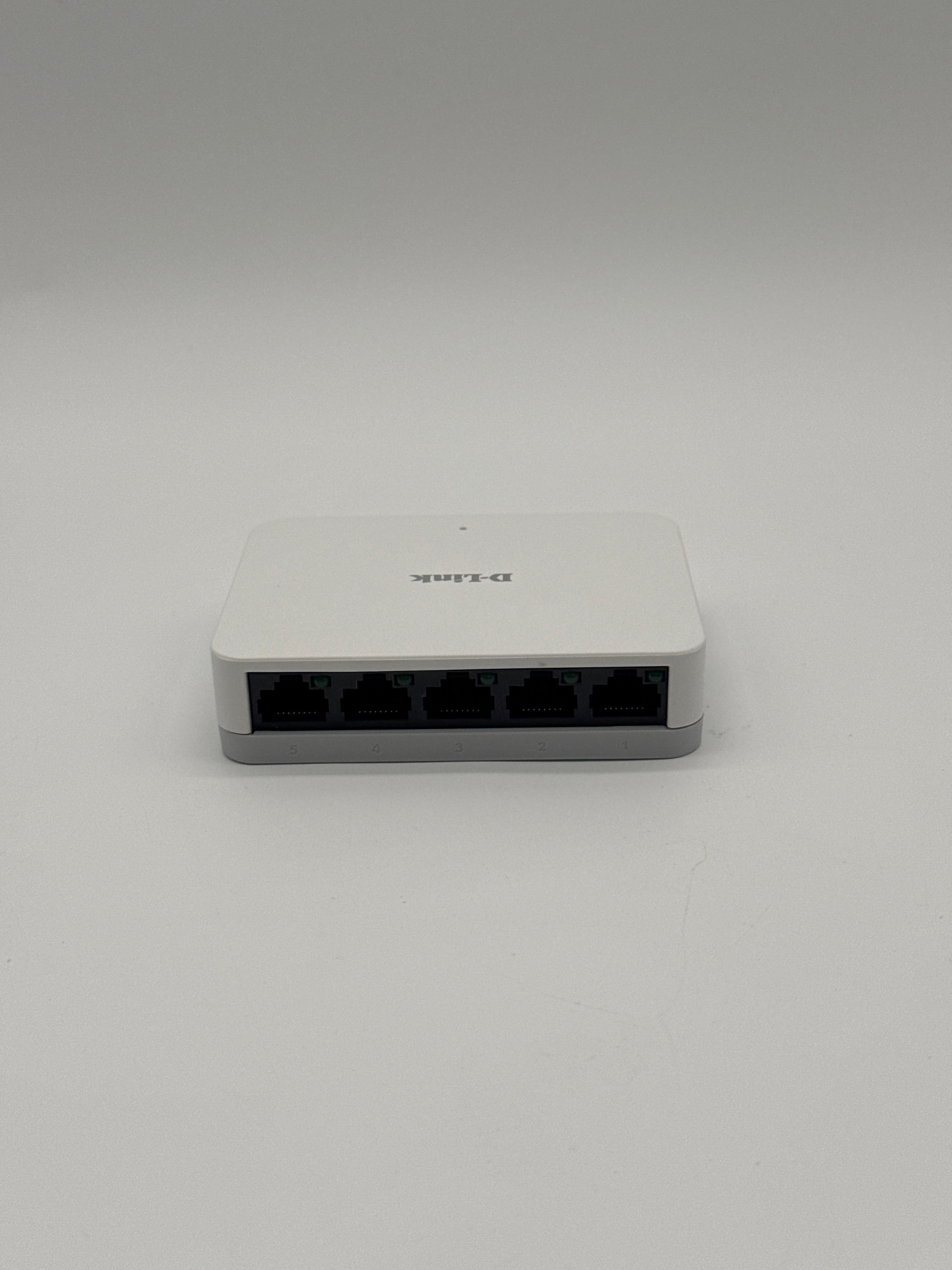 D-Link GO-SW-5G Gigabit Switches D-Link GO-SW-5G Mini Switch Gigabit 5 porte - Bianco