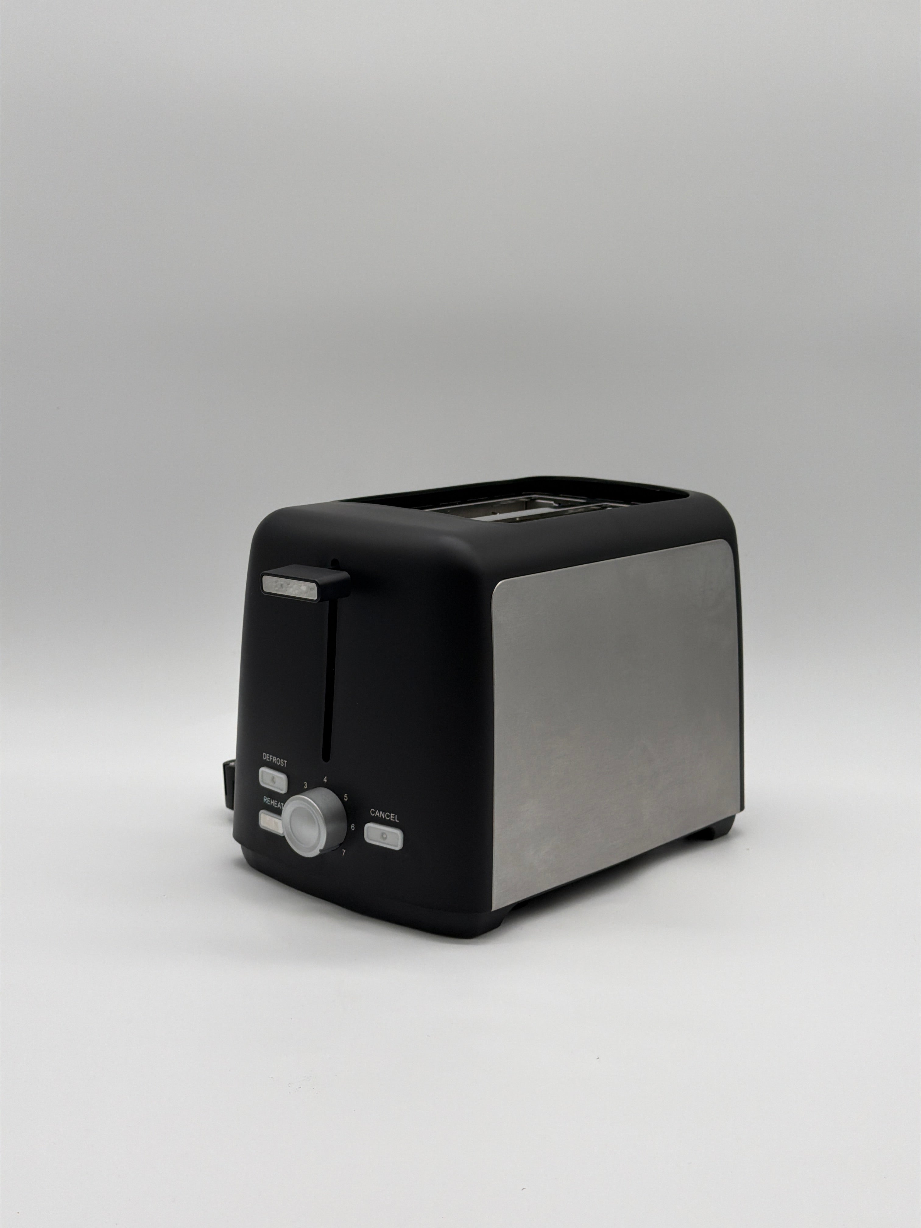 Amazon Basics Tostapane 2 Fette 800W Breadmakers Amazon Basics Tostapane 2 fette, 800W, 7 livelli di doratura, slot extra lar