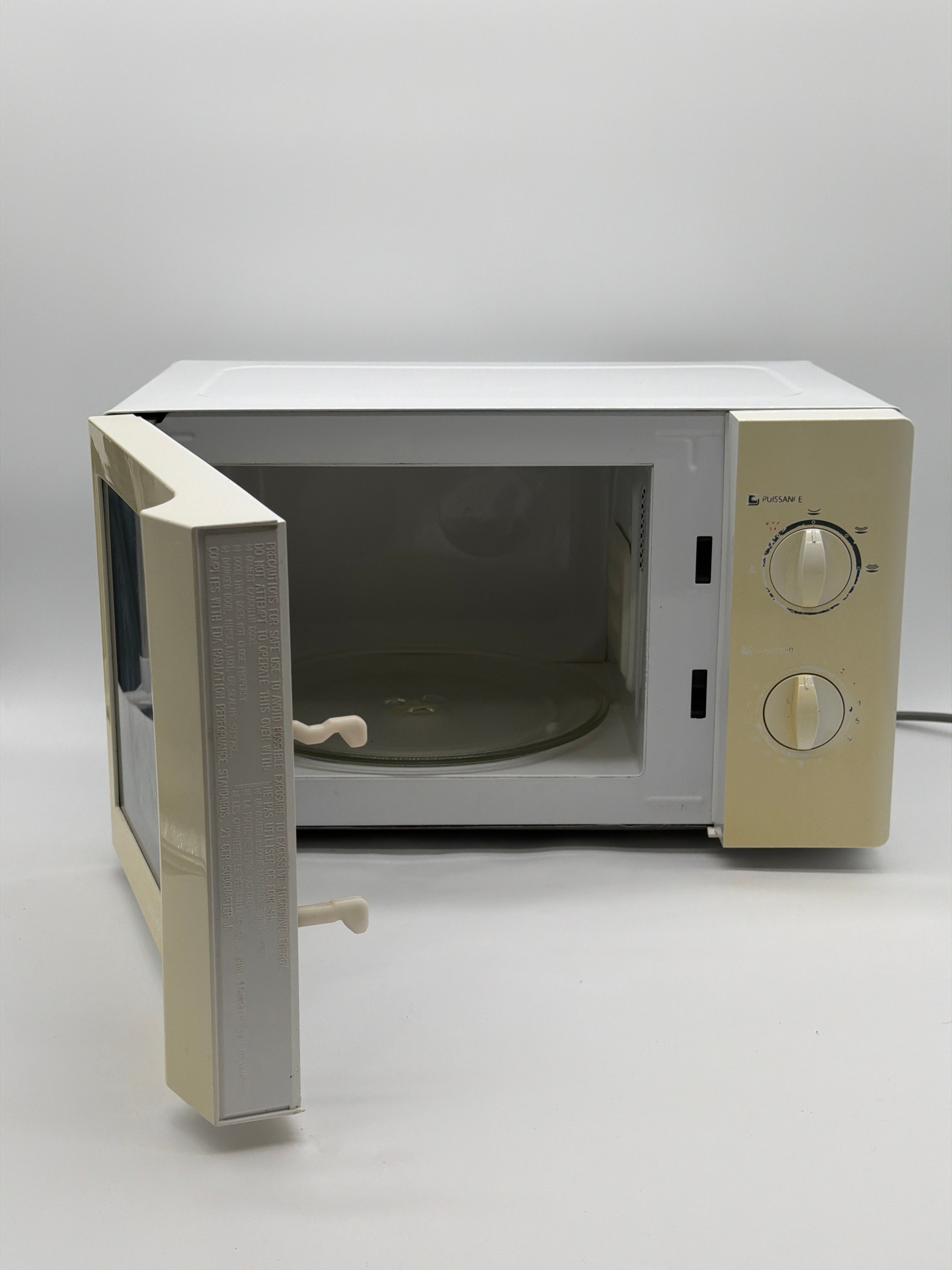 Cecotec Micro-ondes avec Gril ProClean 3110 Oven & Grill Cleaners Cecotec ProClean 3110 - Forno a microonde con grill, 20 L, 