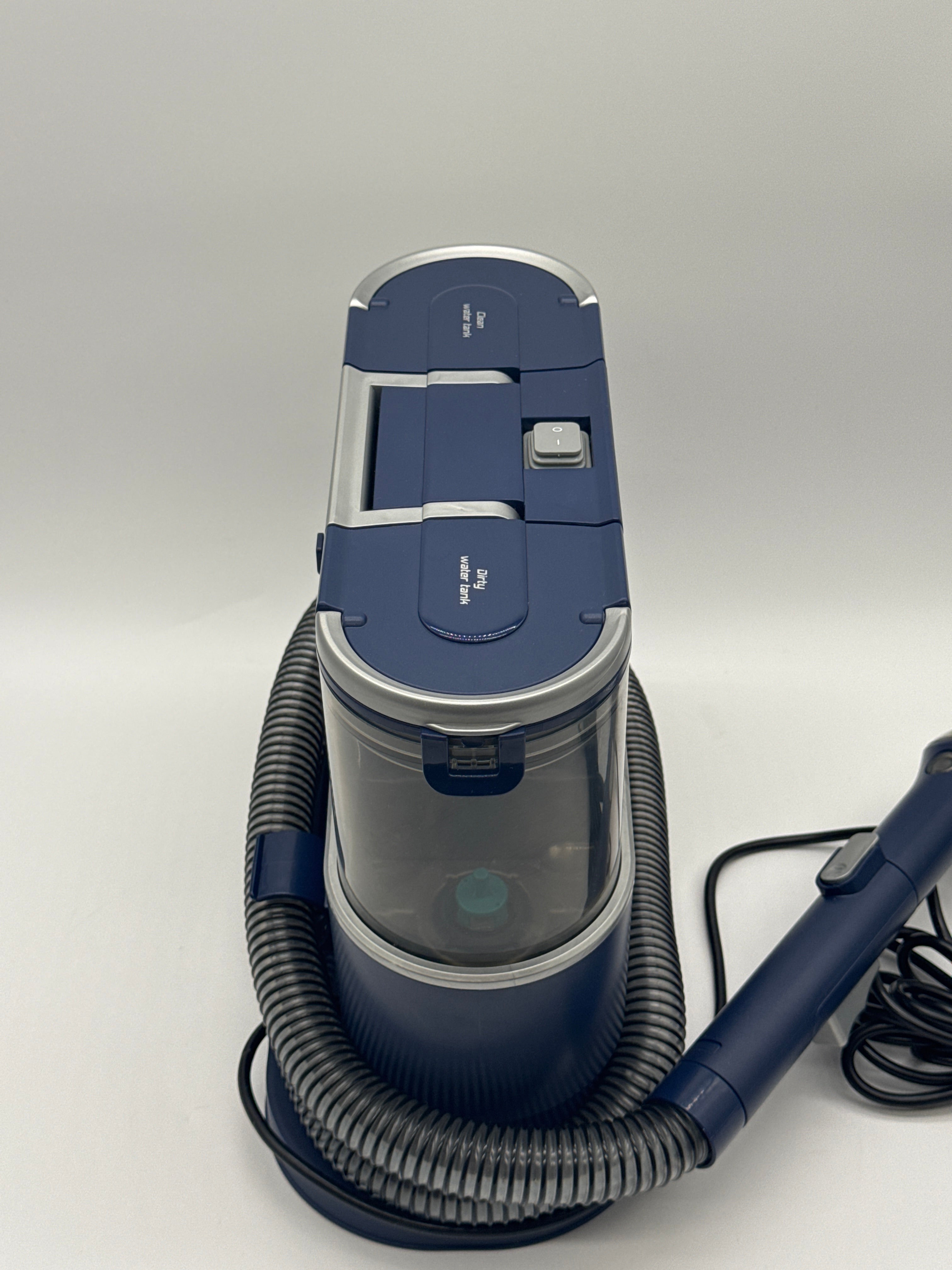 Eureka NEY100 Portable Carpet Shampooers Eureka NEY100 pulitore per tappeti e imbottiti