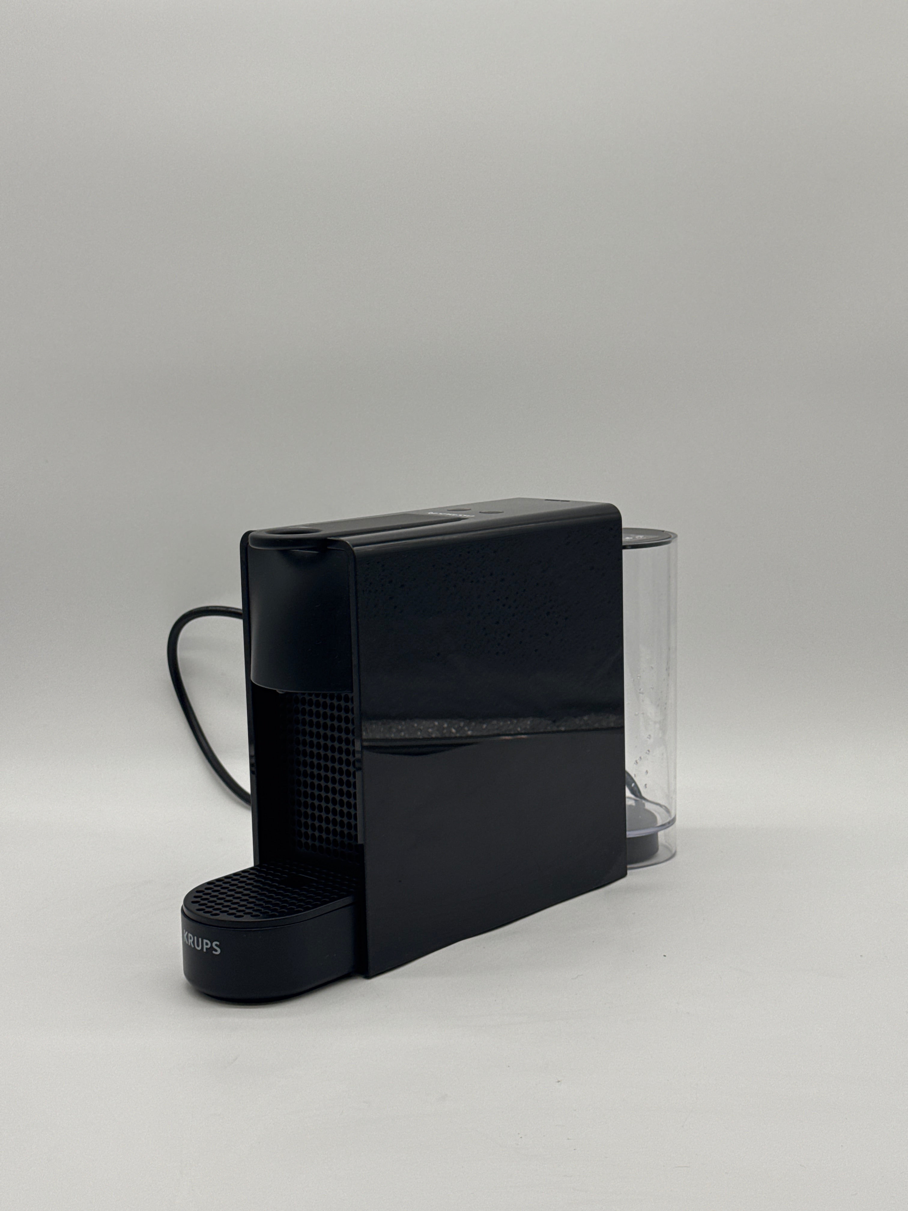 Krups Nespresso Essenza Mini Single Door Kitchen Cabinets Krups Nespresso Essenza Mini - Macchina da caffè a capsule, Nero