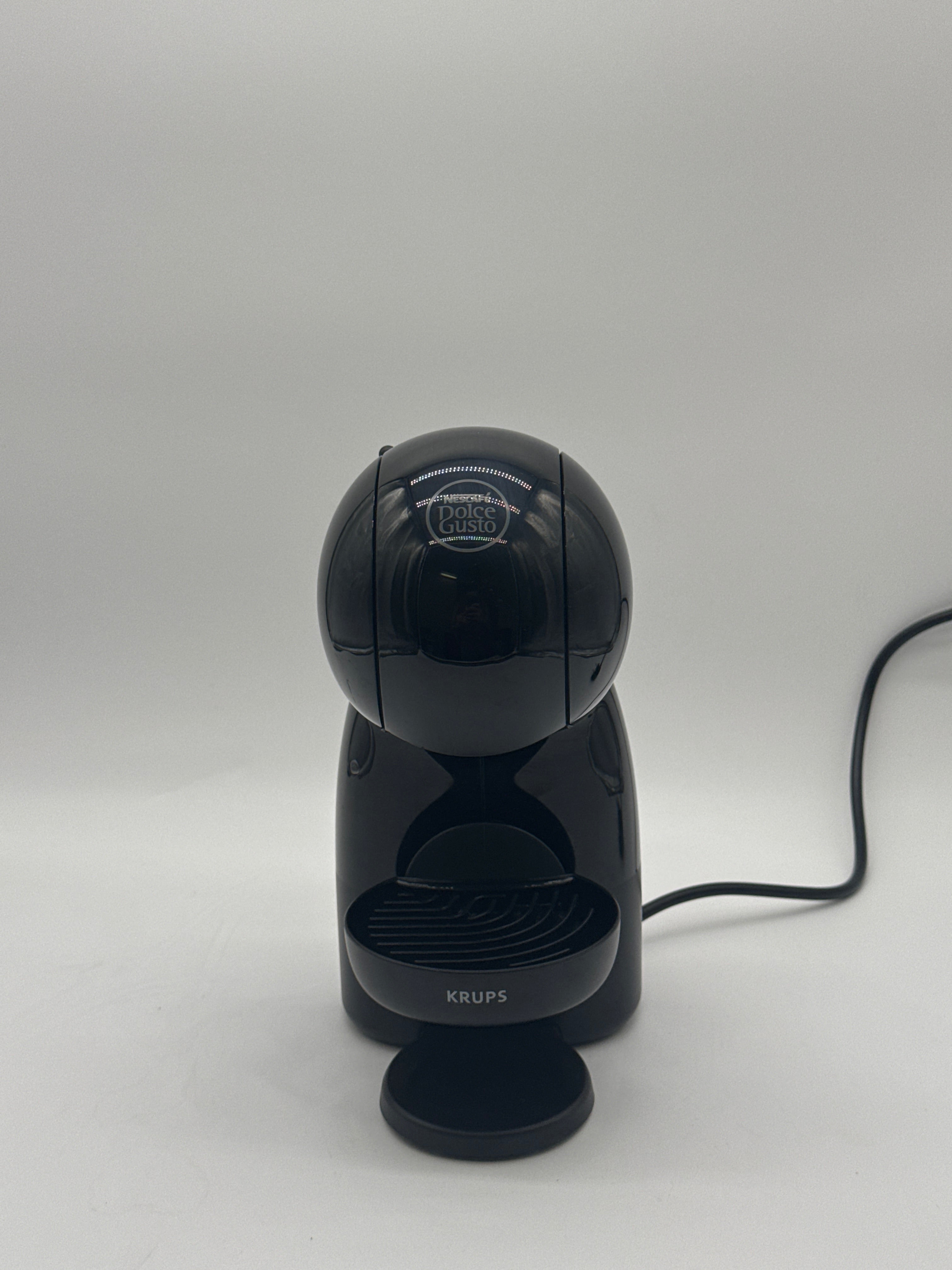 Krups Piccolo XS Macchina caffe Nescafé Dolce Gusto Krups Piccolo XS Macchina per caffè a capsule