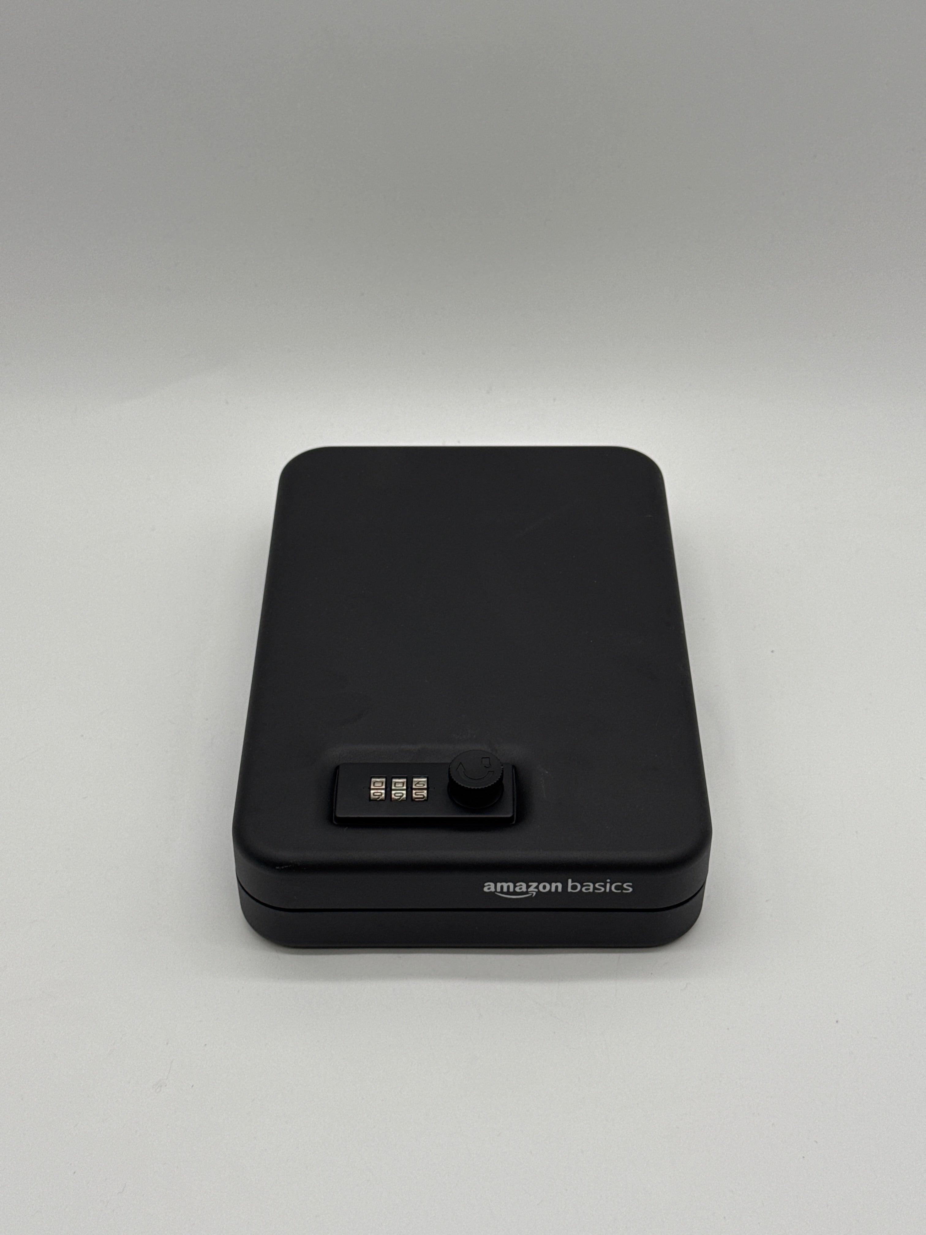 Amazon Basics Cassetta di sicurezza portatile grande Portable Safes Amazon Basics - Cassetta di sicurezza portatile grande, s