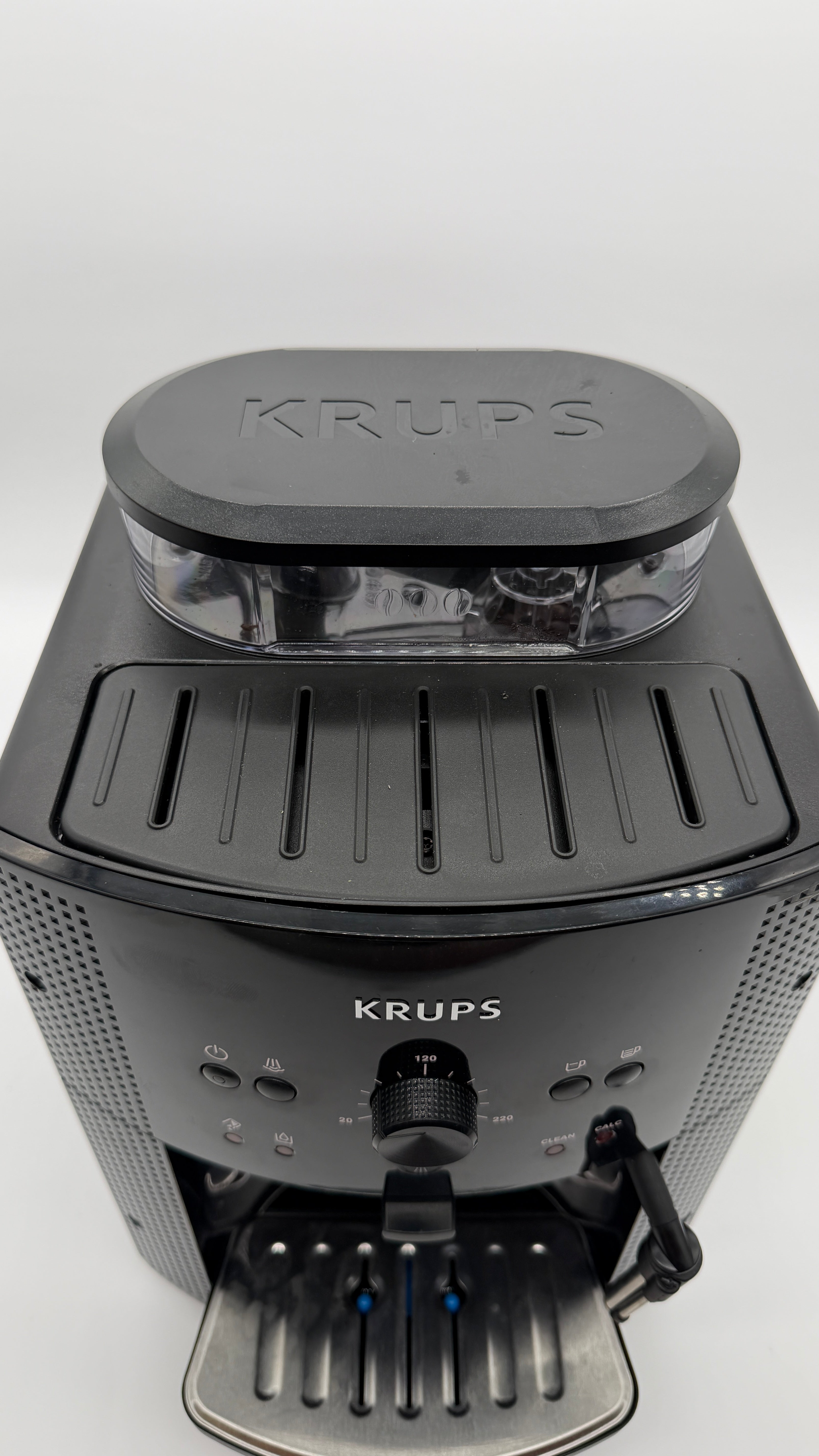 Krups Essential YY8125FD Jewelry Steam Cleaners Krups Essential YY8125FD - Macchina da caffè espresso con macinacaffè integra
