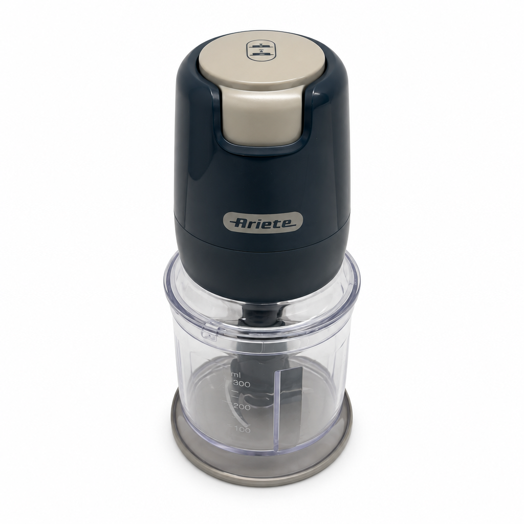 Ariete 437 Breakfast Tritatutto Ariete 437 Breakfast Tritatutto 400W 700 ml con 4 lame in acciaio inox