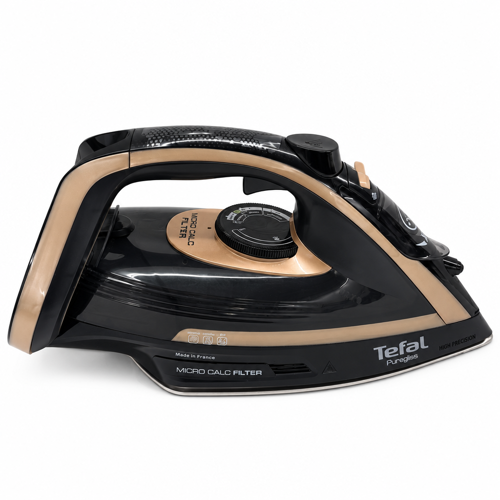 Tefal Puregliss FV8064 Ferro da stiro Tefal Puregliss FV8064 Ferro da stiro a vapore 3000 W