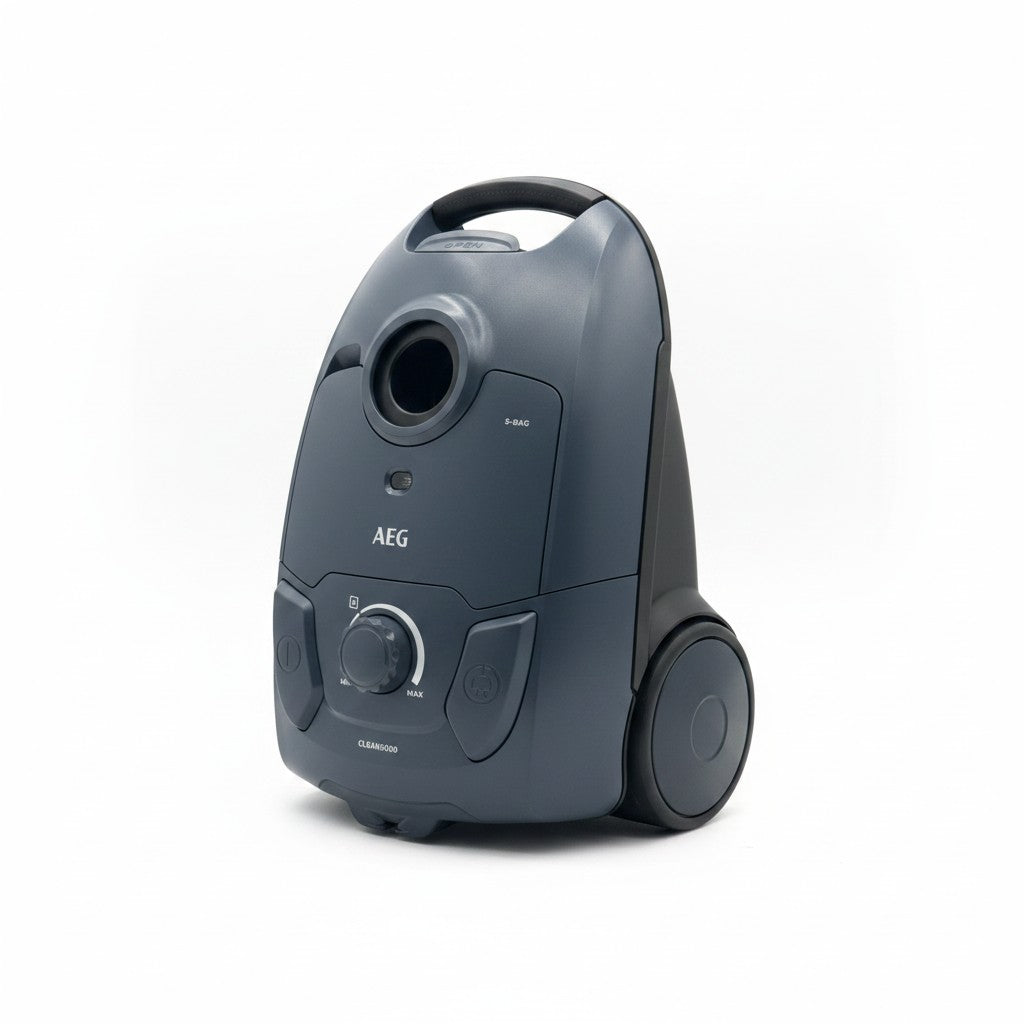 Aspirapolvere a traino Mr Bob - Home & Tech Utility AEG Clean 5000 blu scuro con regolatore di potenza