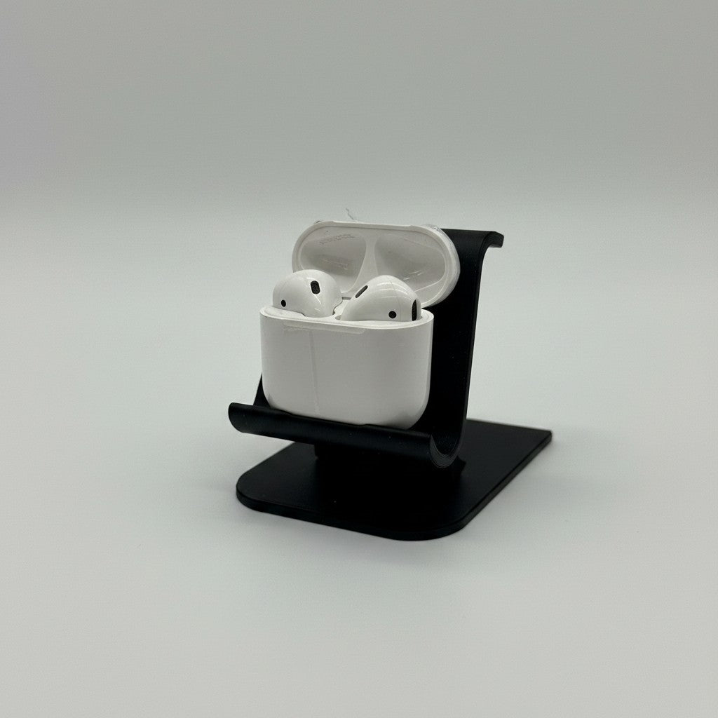 Auricolari Apple AirPods bianchi ricondizionati Mr Bob - Home & Tech Utility in custodia di ricarica su supporto