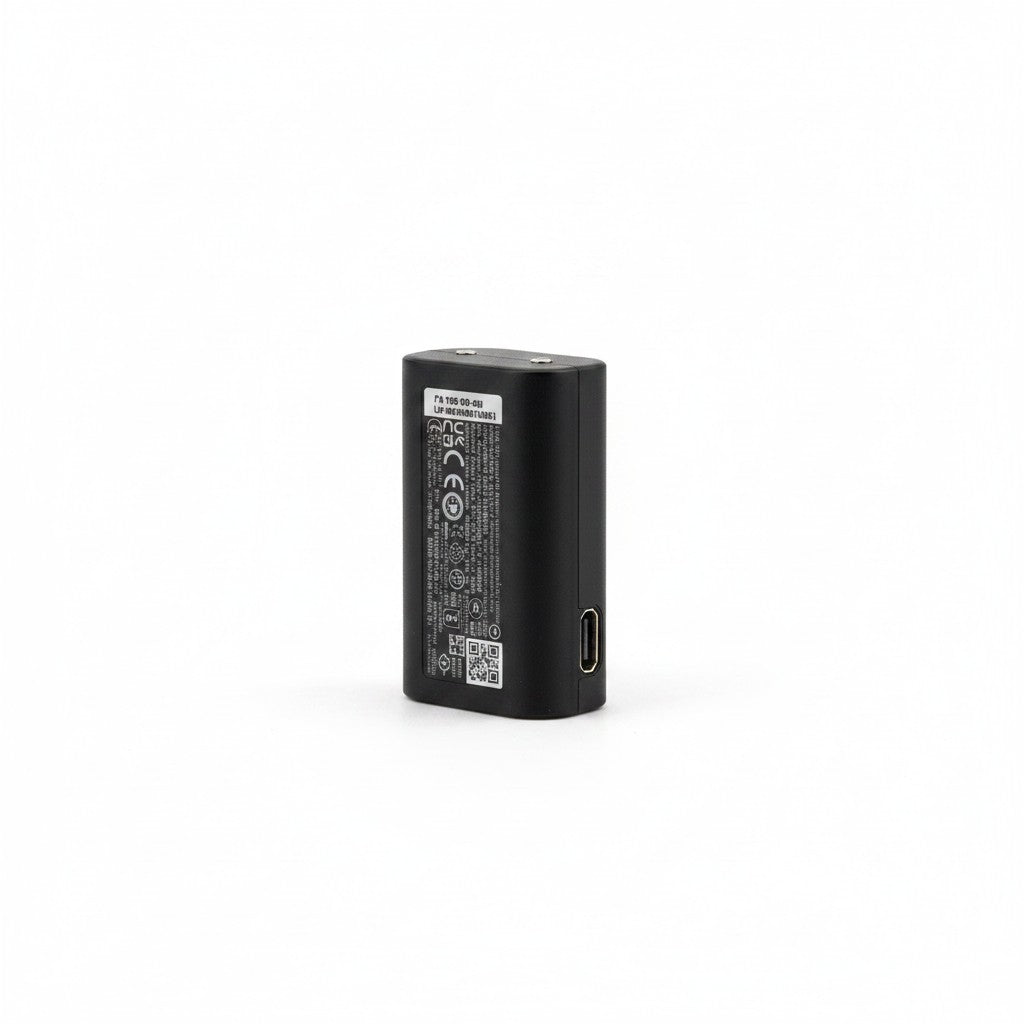 Batteria ricaricabile nera Mr Bob - Home & Tech Utility per controller Xbox Series X|S con porta USB-C