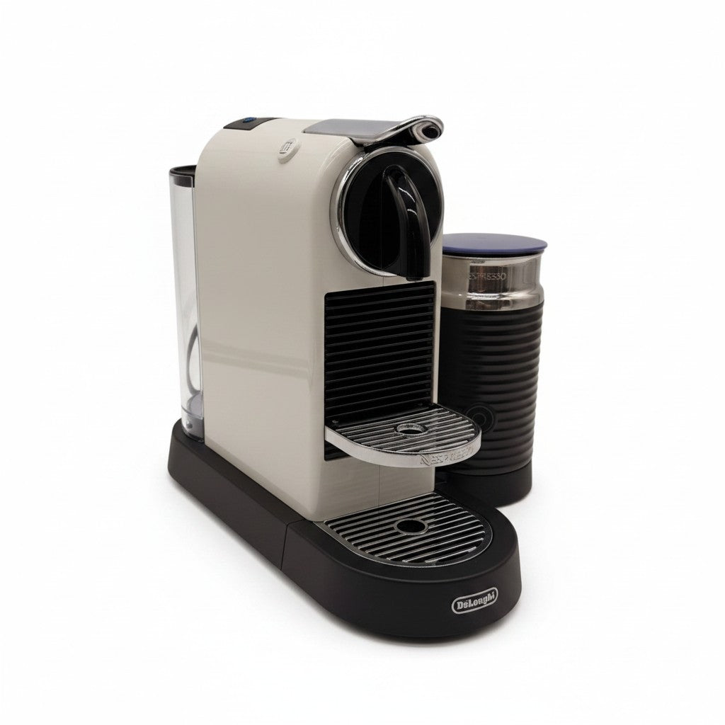 Macchina da caffè a capsule Mr Bob - Home & Tech Utility De'Longhi Nespresso CitiZ bianca con montalatte integrato
