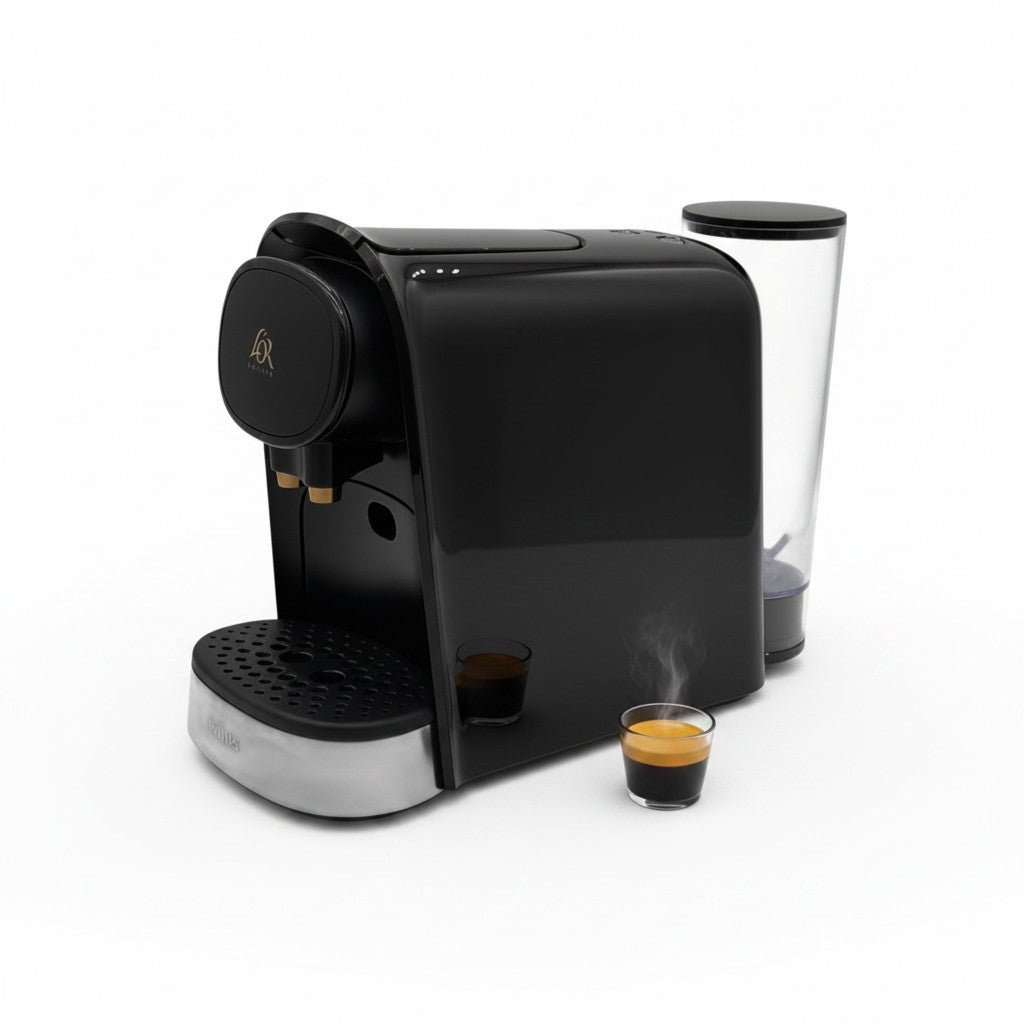 Macchina da caffè a capsule Mr Bob - Home & Tech Utility Philips L'Or Barista Sublime nera con tazzina di espresso