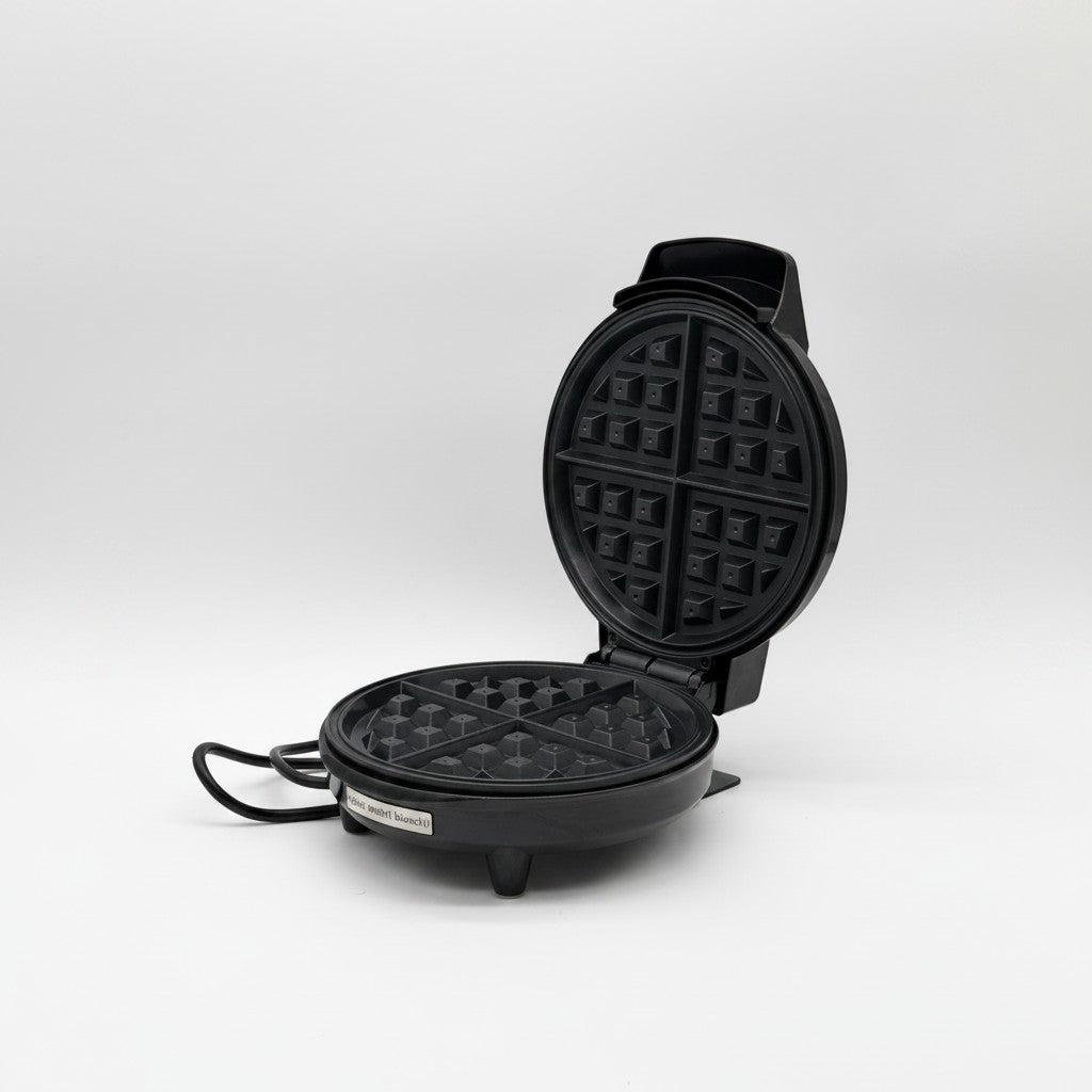 Macchina per waffle Mr Bob - Home & Tech Utility Clatronic WA 3492 nera con piastre antiaderenti aperte